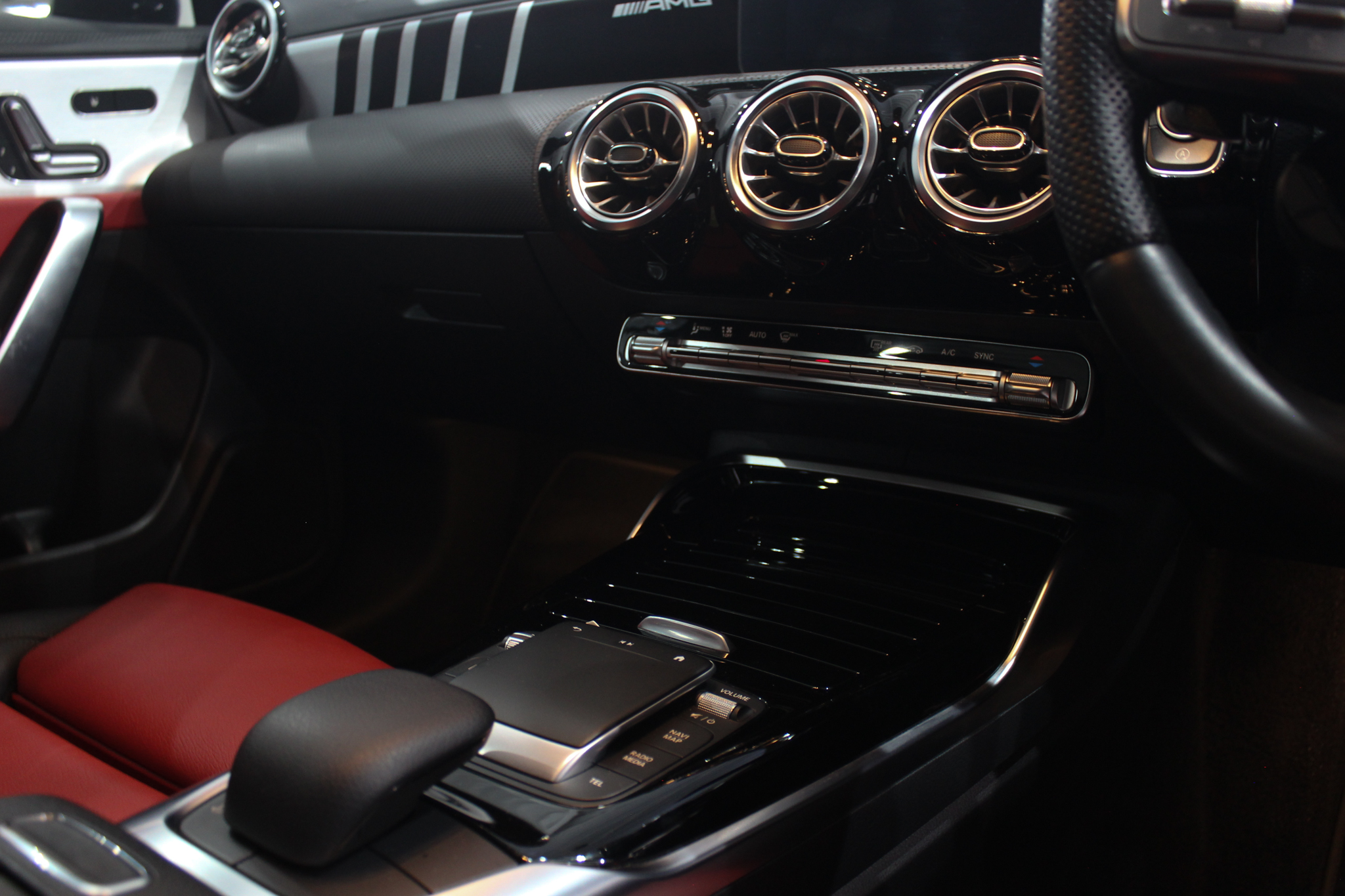 2022 MERCEDES BENZ CLA35 AMG