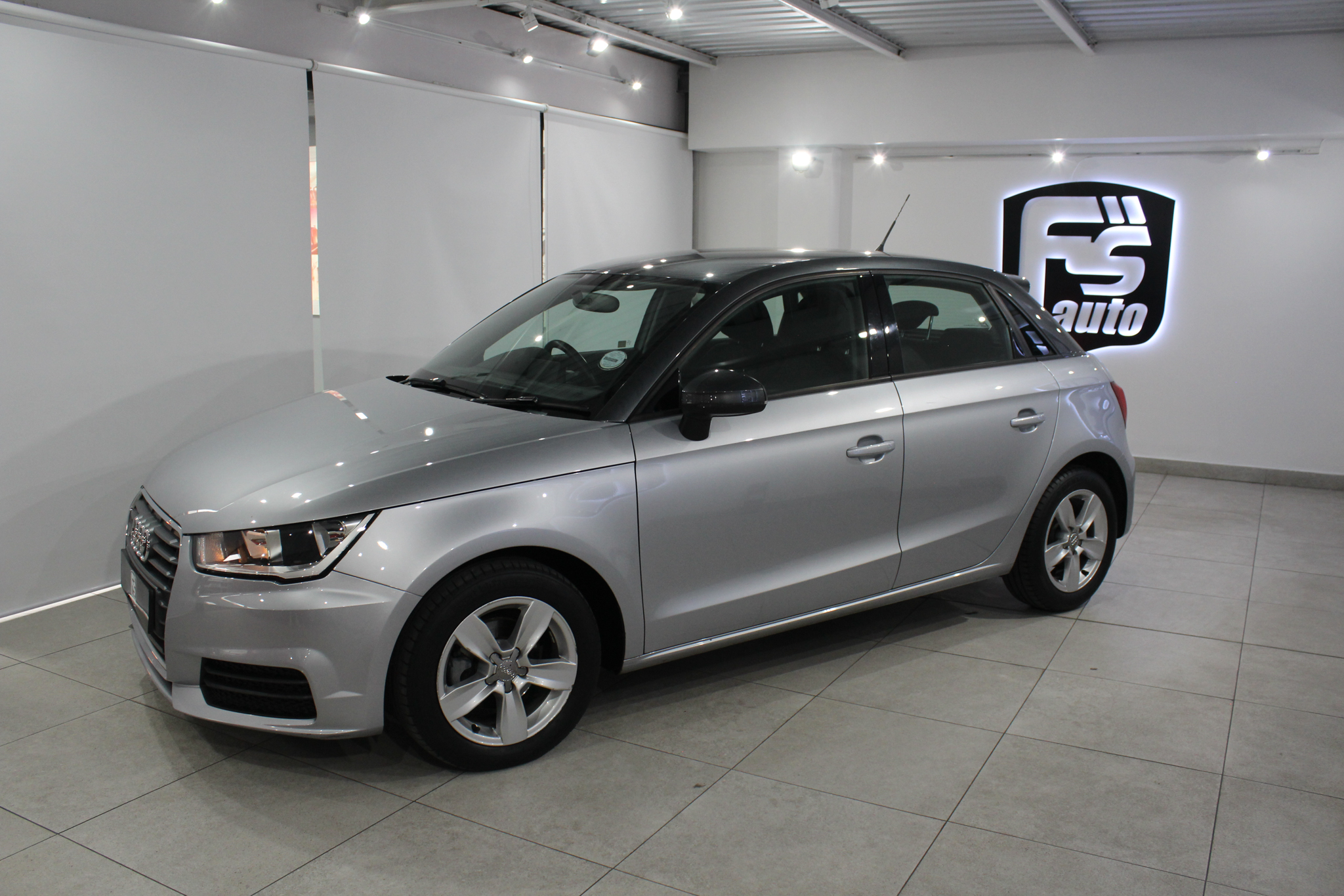Audi A1 Sportback 1.0TFSI S Auto
