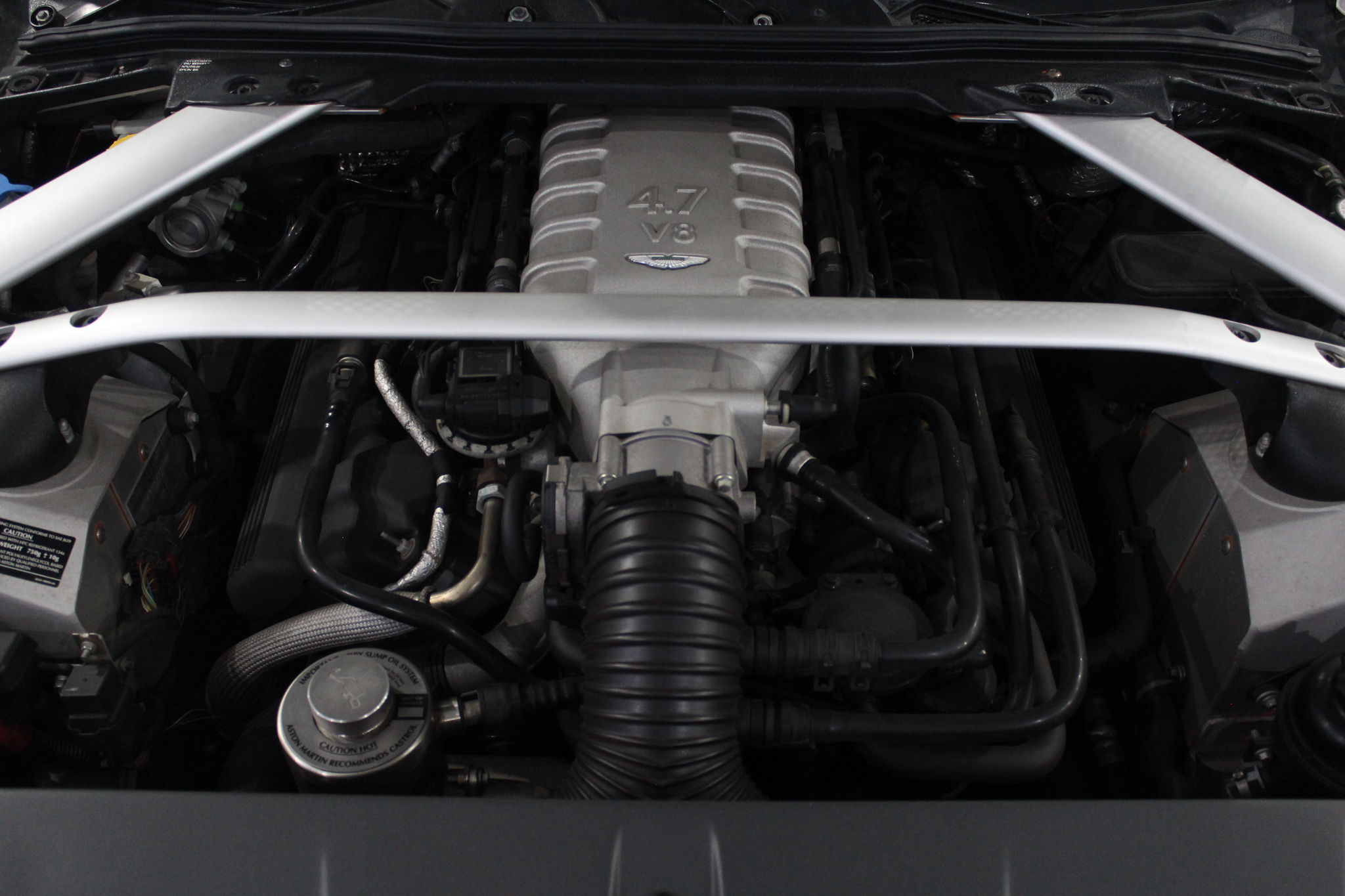 Aston Martin Vantage V8 Vantage Auto