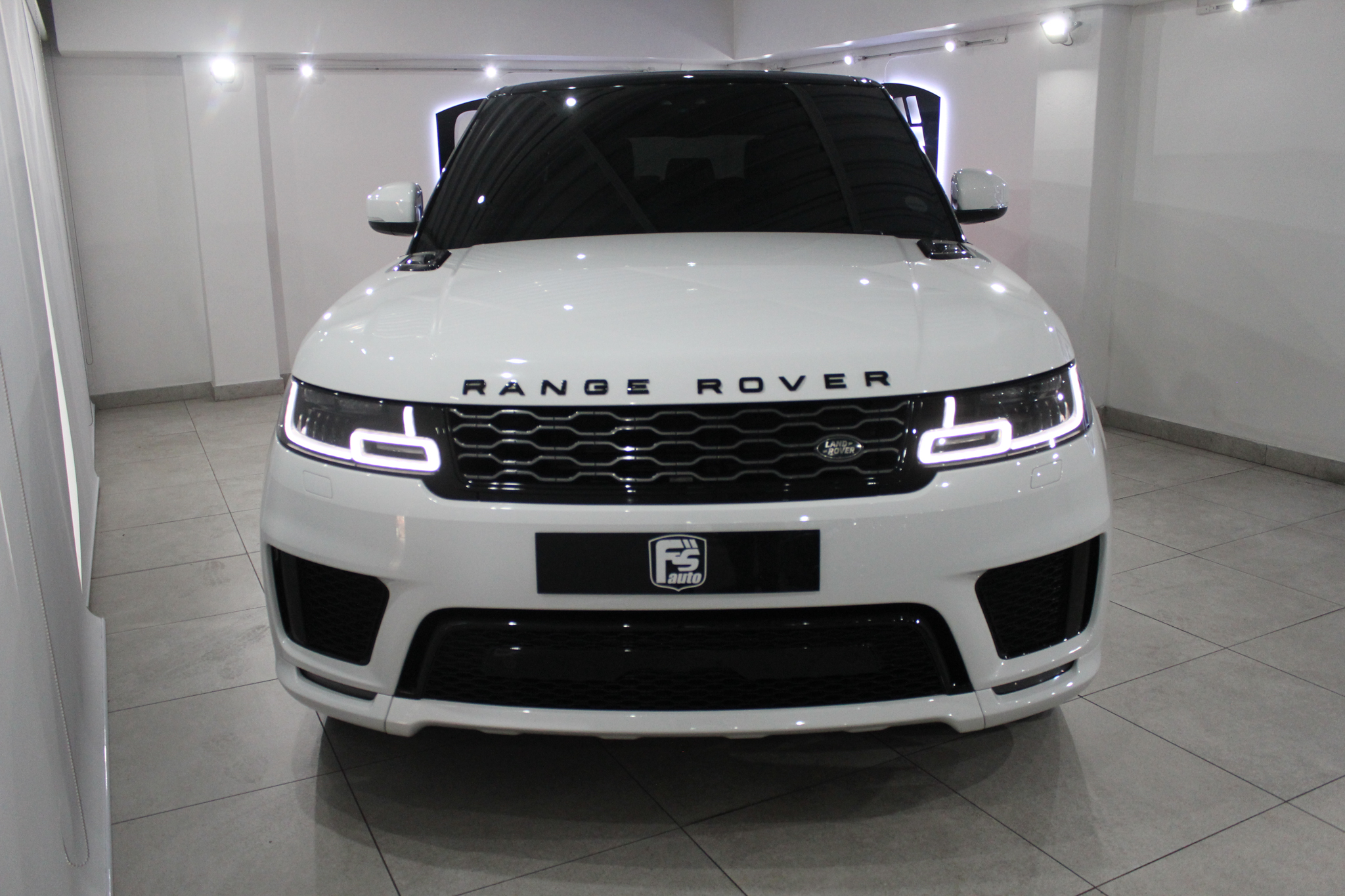 2020 Land Rover Range Rover Sport