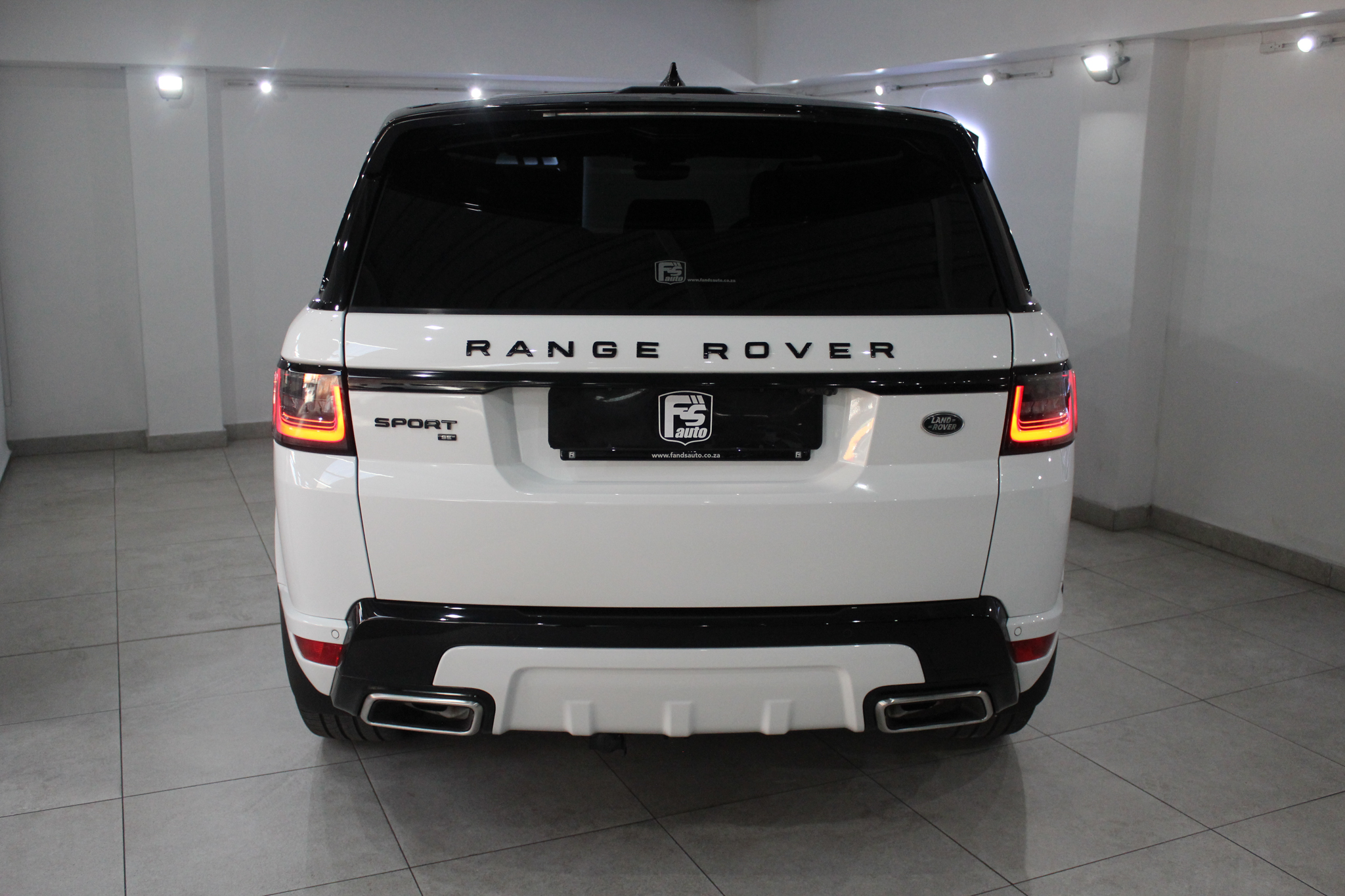2020 Land Rover Range Rover Sport