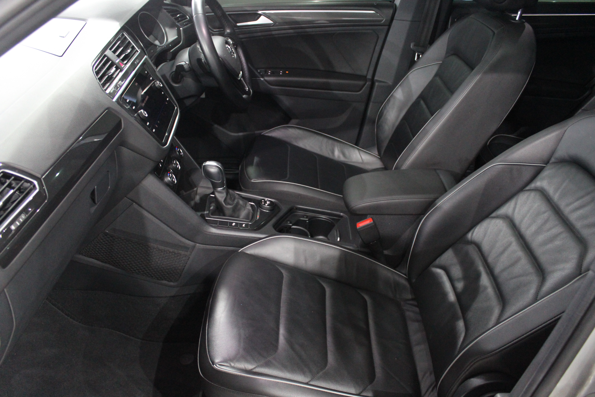 2018 VW Tiguan 2.0 TDI Highline R-line Auto