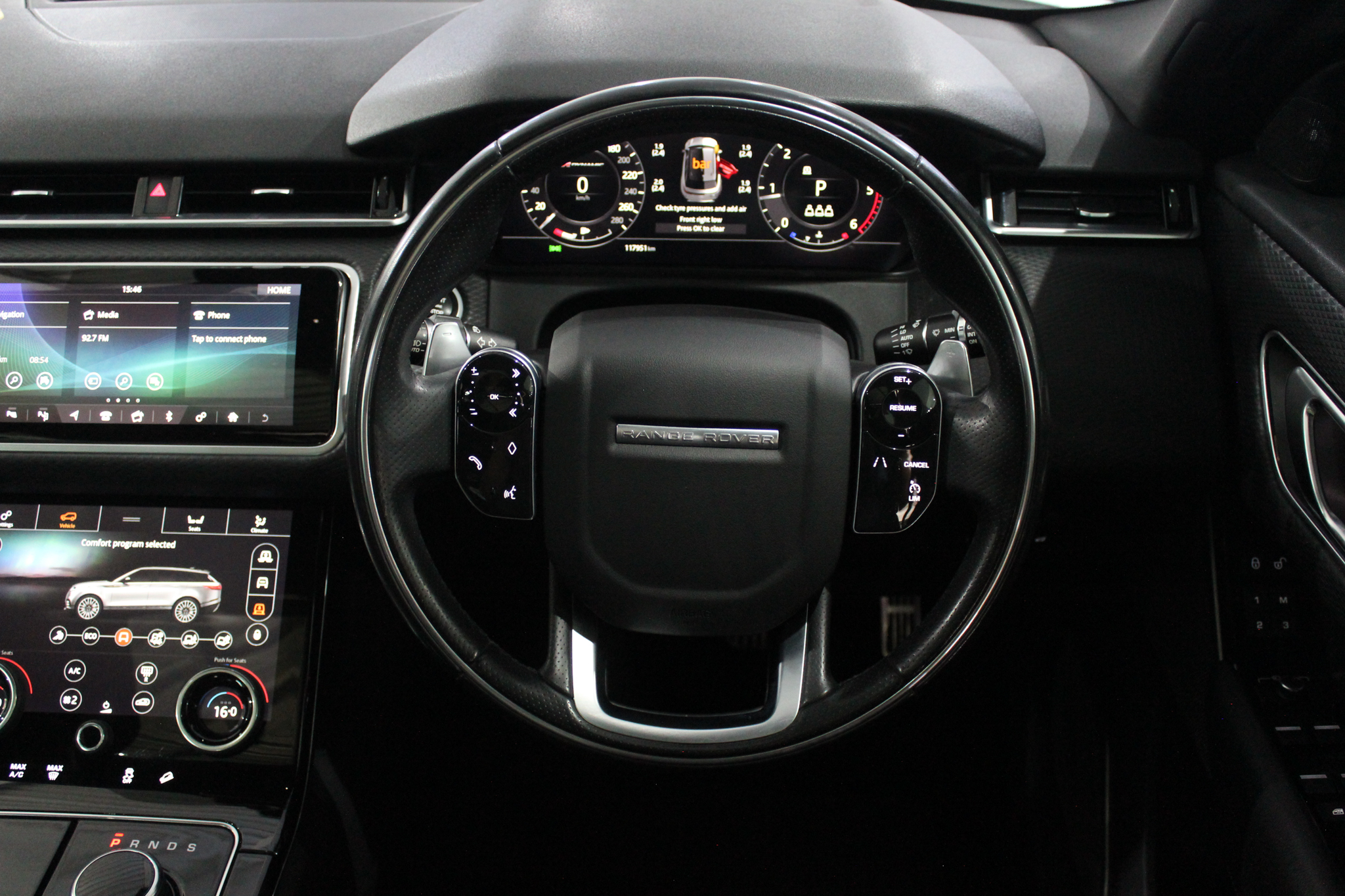 2019 and Rover Range Rover Velar