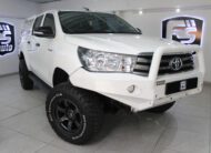 2017 TOYOTA HILUX 2.4GD-6 DOUBLE CAB