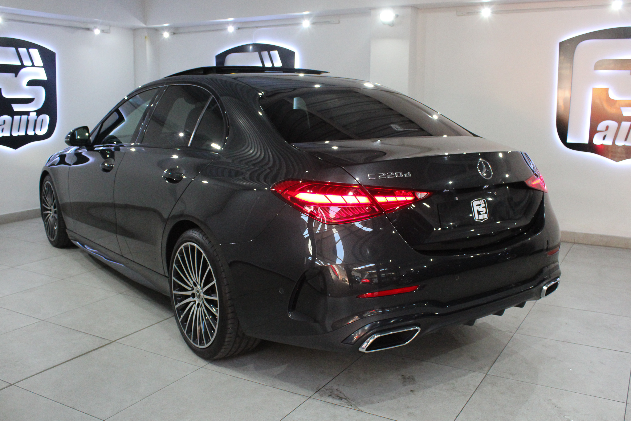 2022 Mercedes-Benz C-Class C220d AMG Line