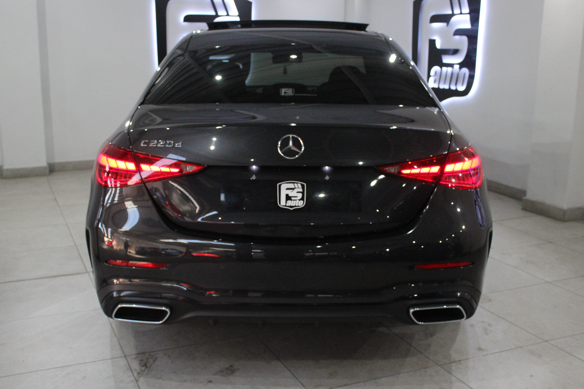 2022 Mercedes-Benz C-Class C220d AMG Line