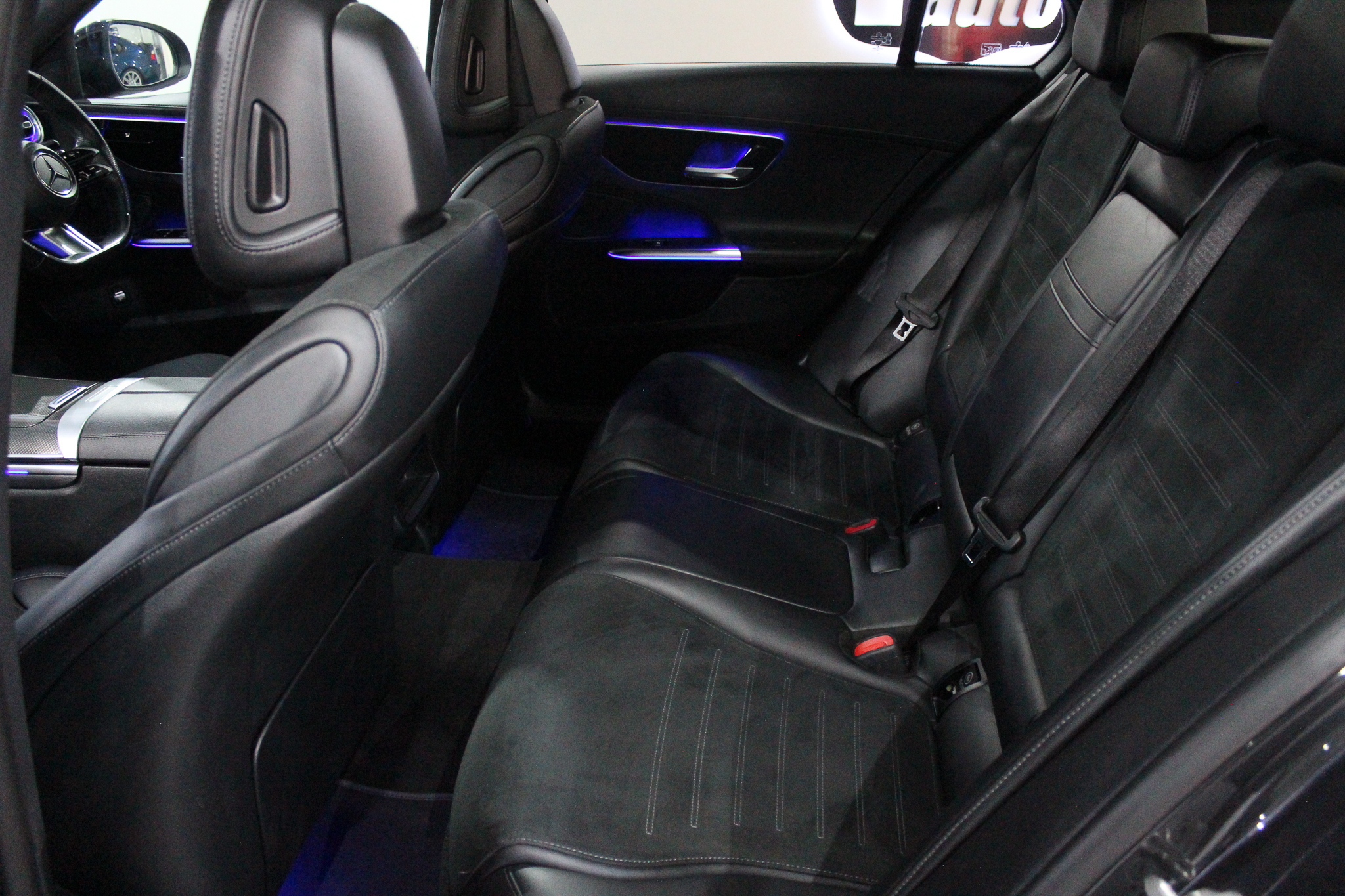 2022 Mercedes-Benz C-Class C220d AMG Line