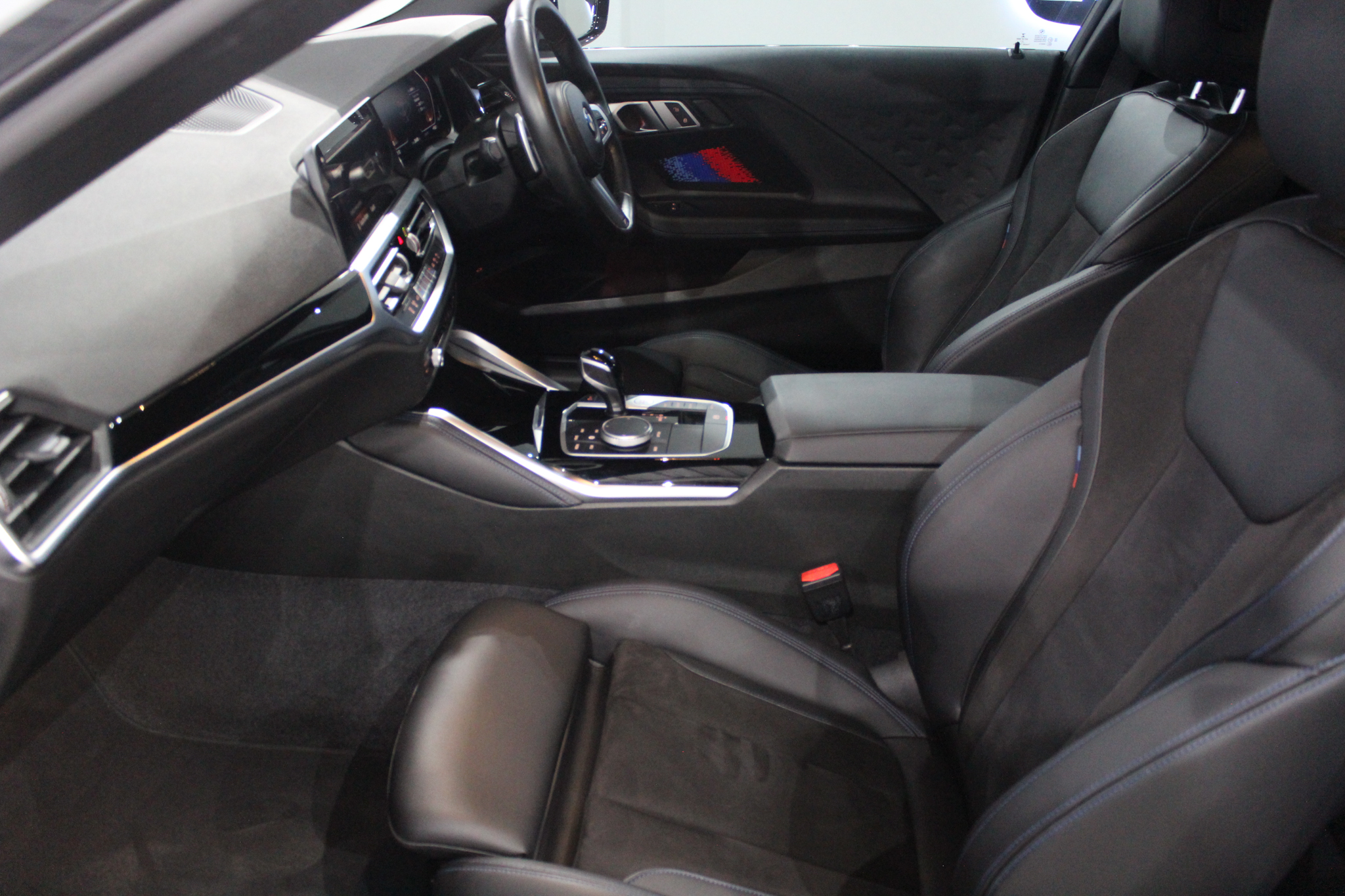 2022 BMW 2 Series 220i Coupe M Sport