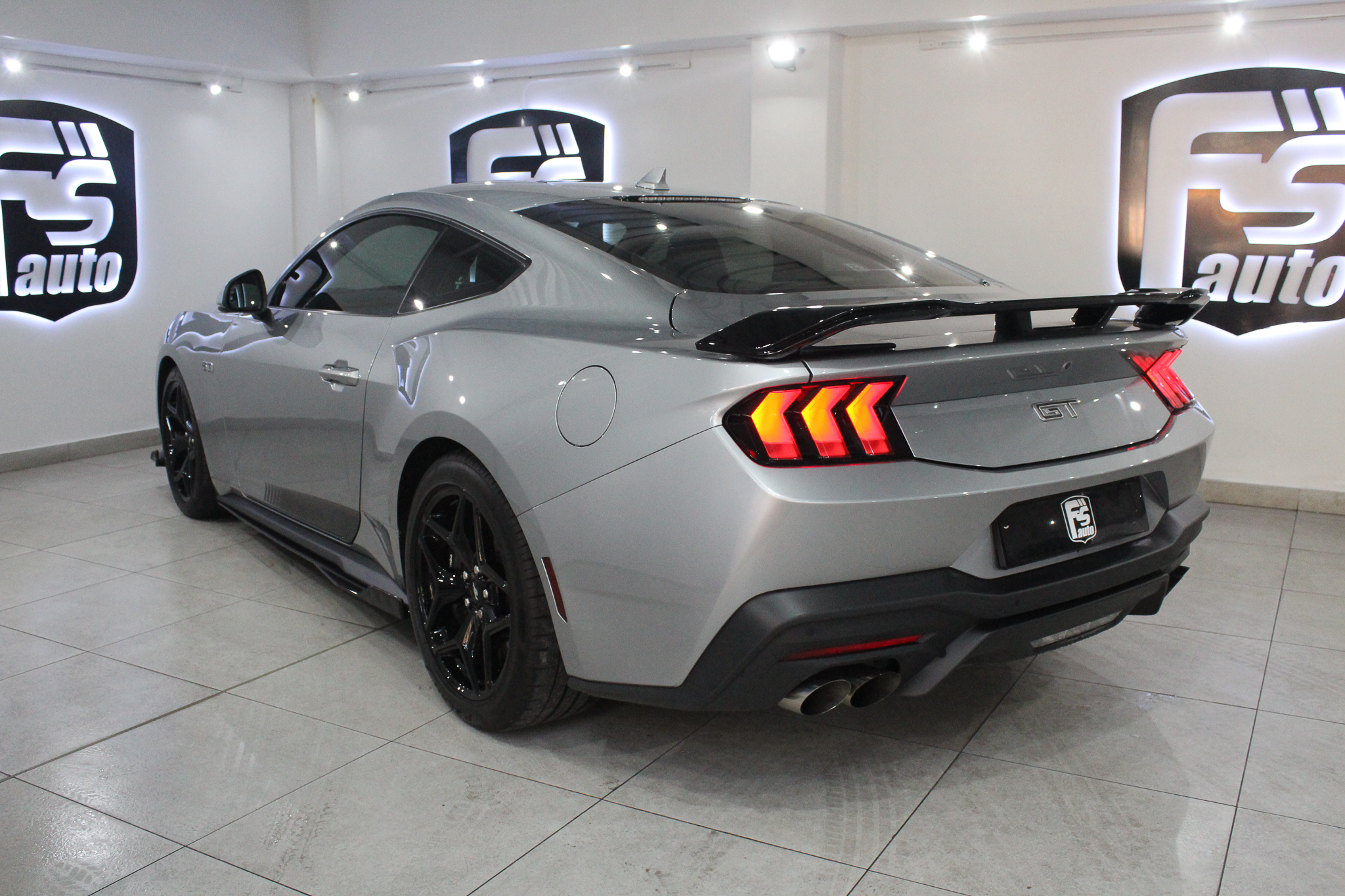 2024 FORD MUSTANG 5.0 GT