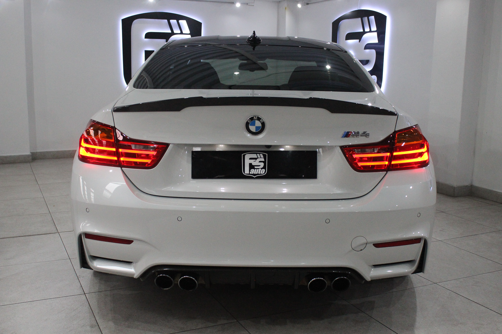 2016 BMW M4 COUPE M-DCT