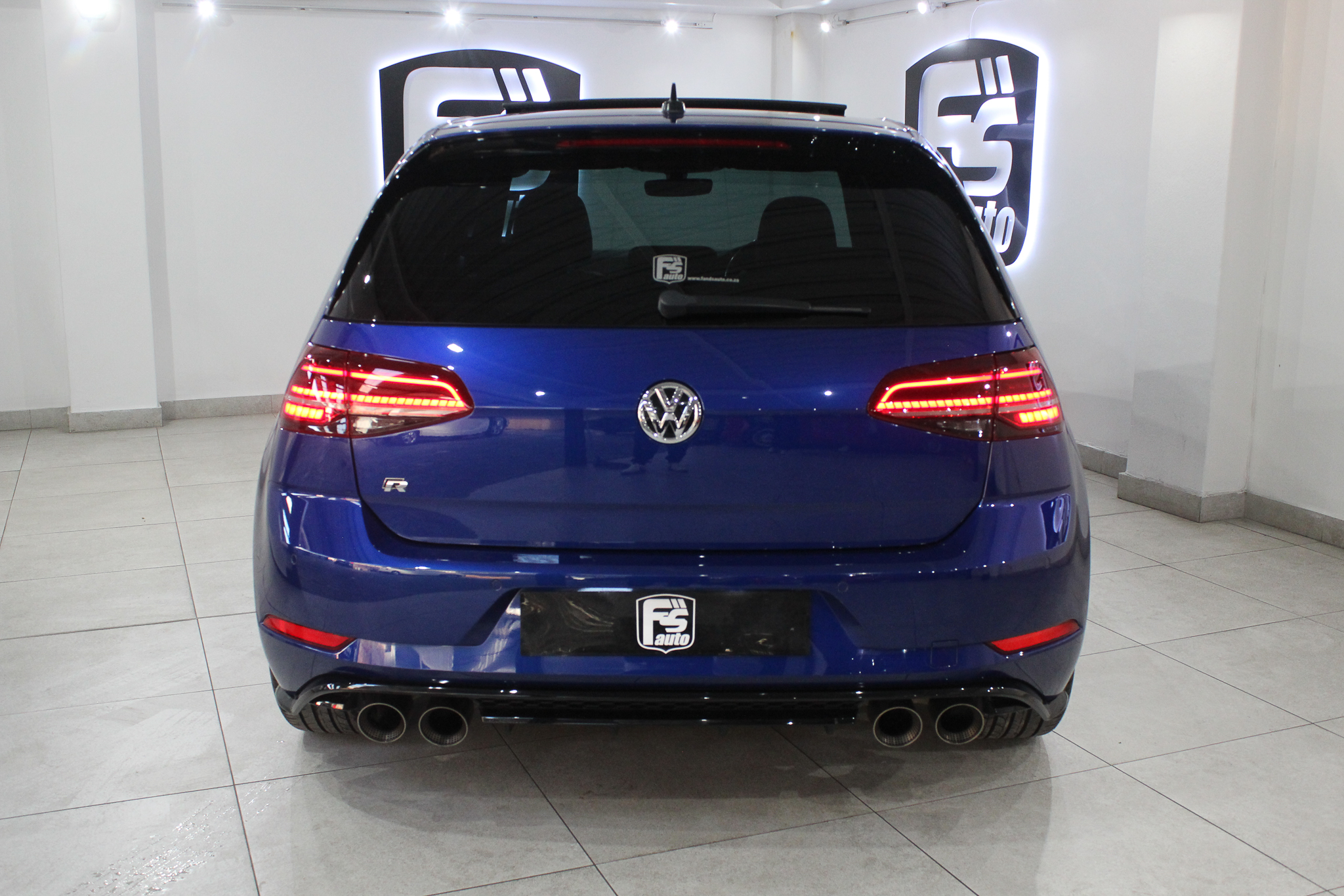2019 Volkswagen Golf R