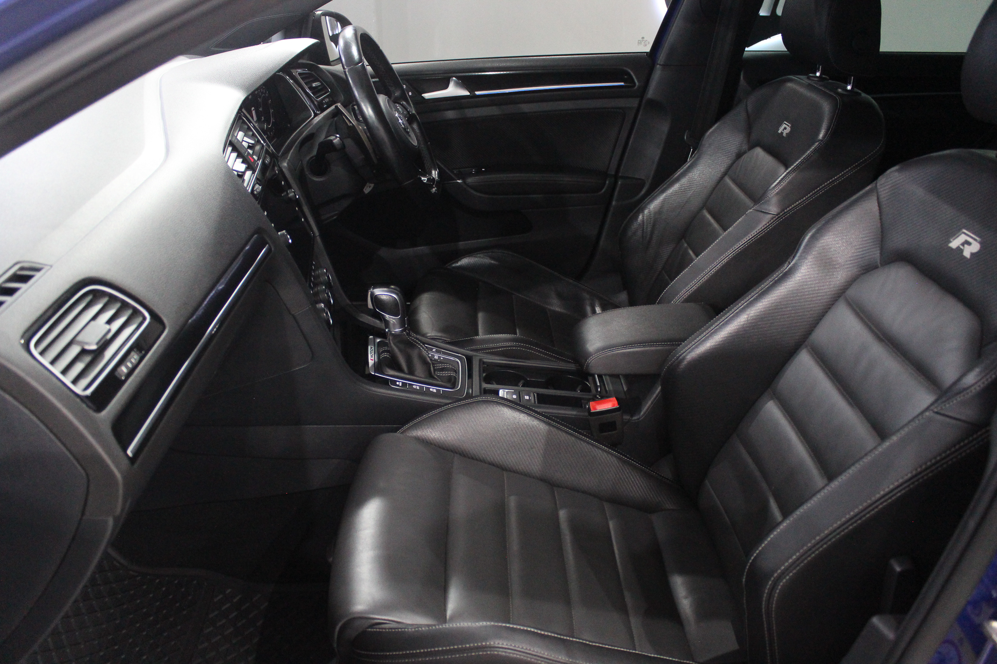 2019 Volkswagen Golf R