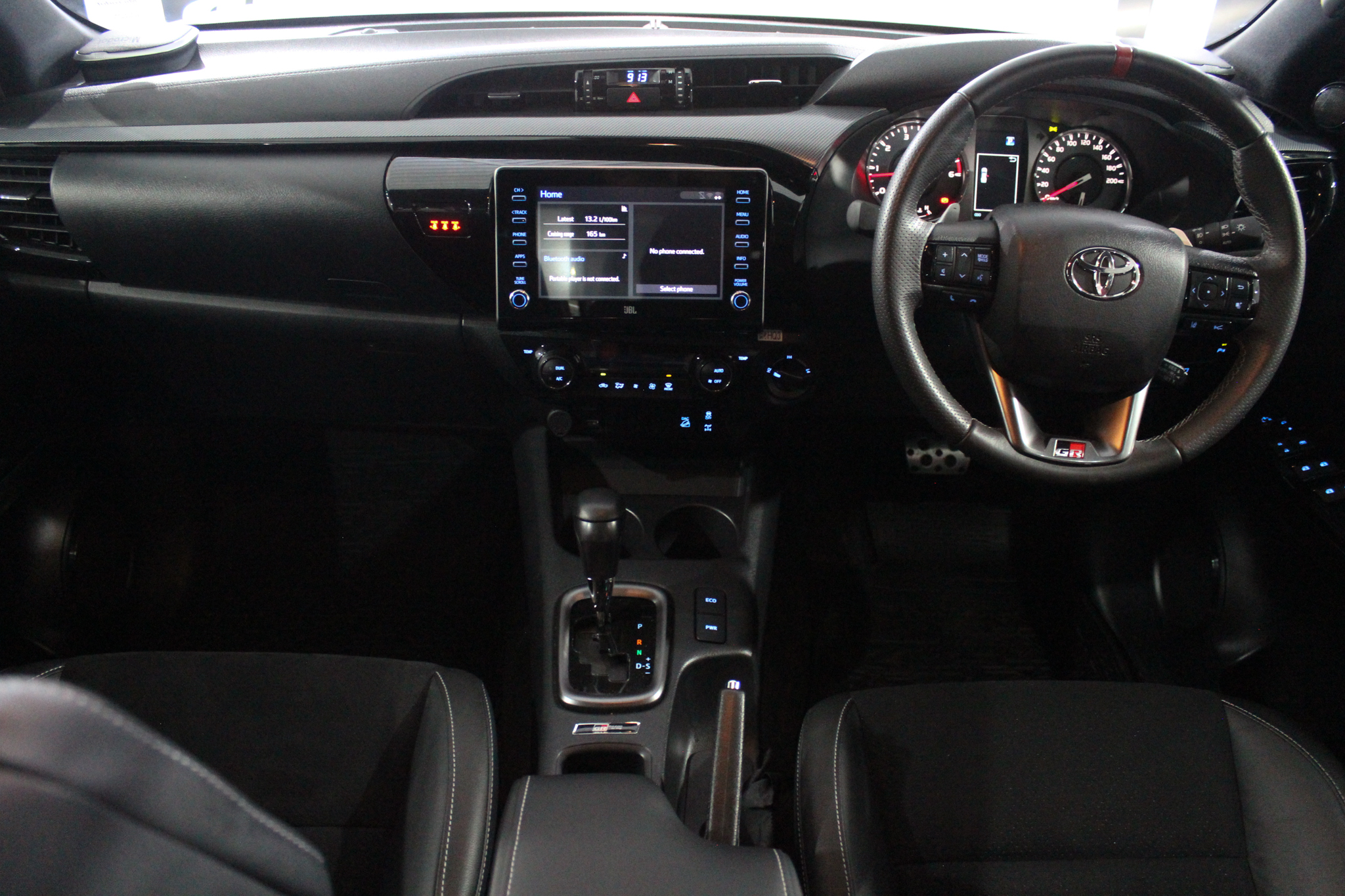 2025 Toyota Hilux 2.8GD-6 Double Cab 4×4 GR-Sport