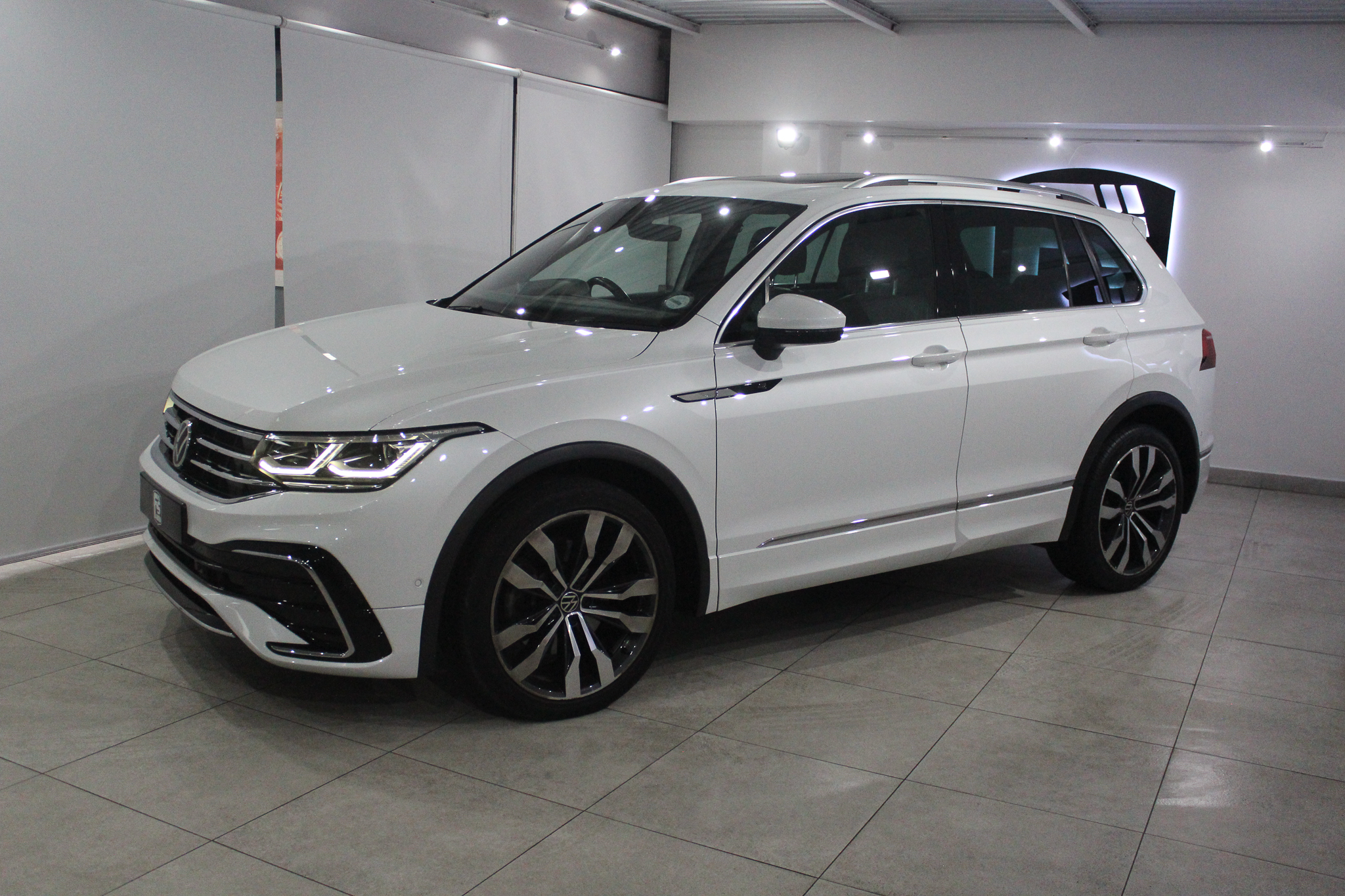 Volkswagen Tiguan 2.0TSI 162kW 4Motion R-Line