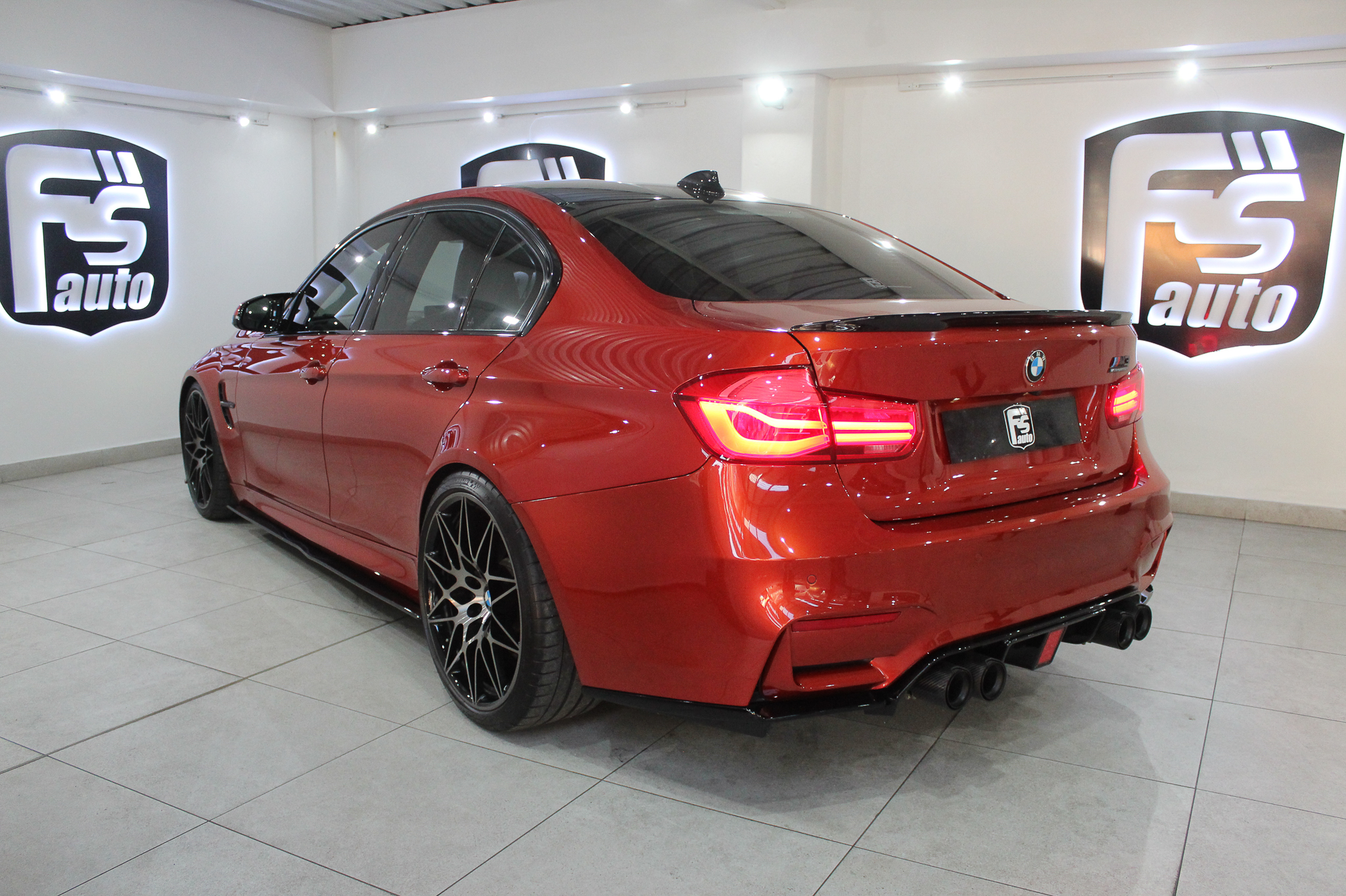 2017 BMW M3 M-DCT COMPETITION