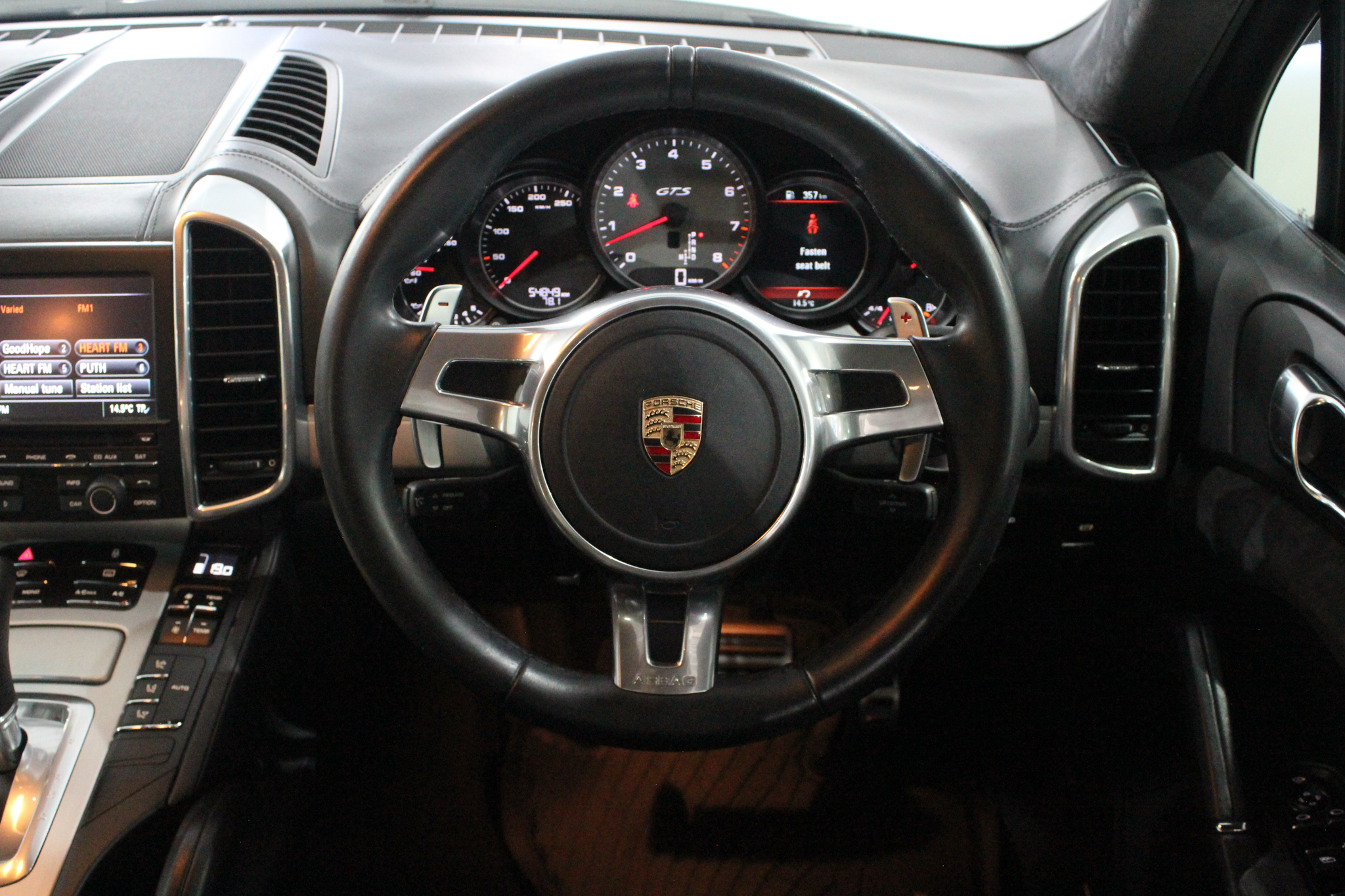 2013 Porsche Cayenne GTS