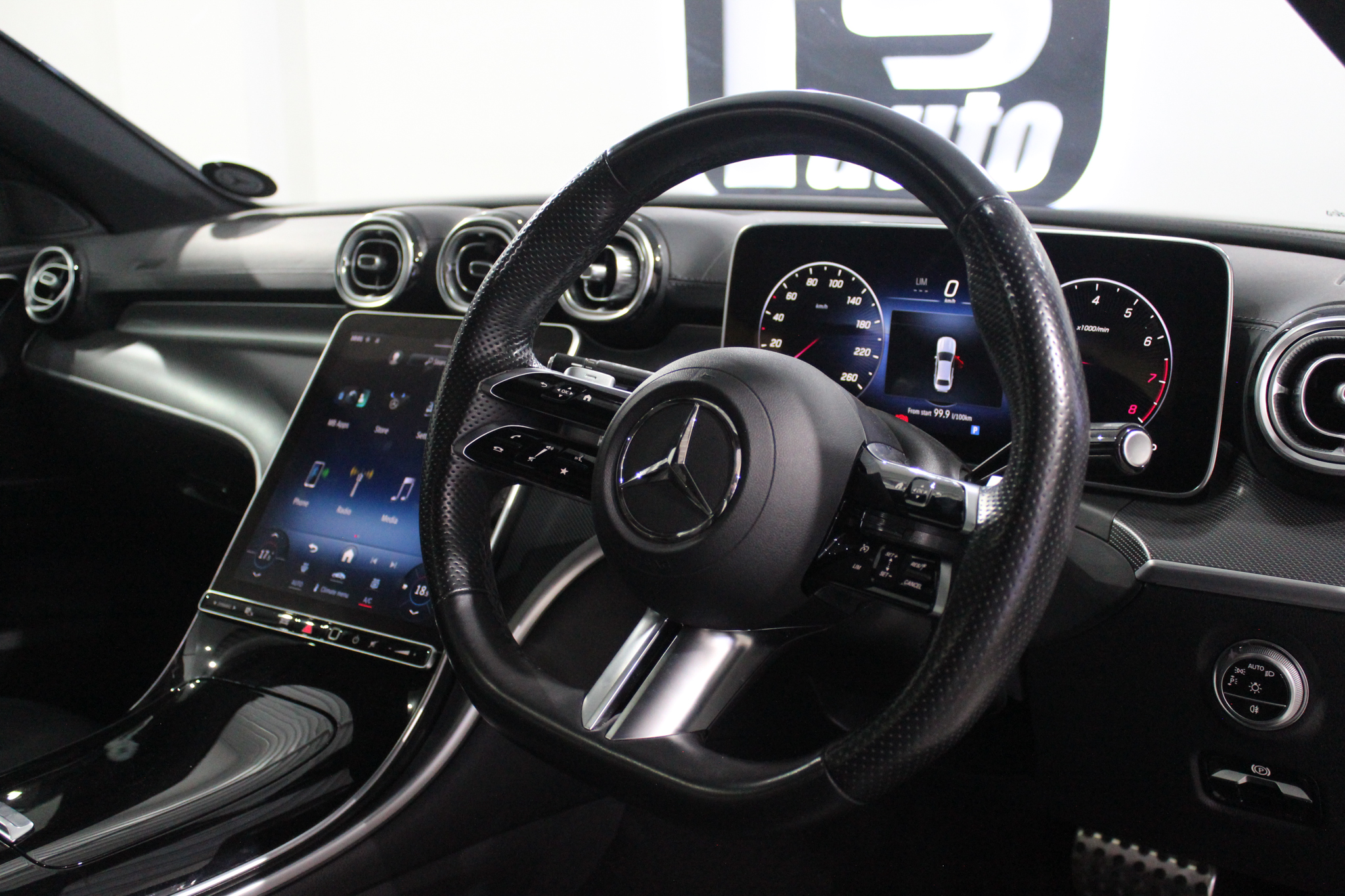 2022 Mercedes-Benz C-Class C200 AMG Line Listing Quality 43%