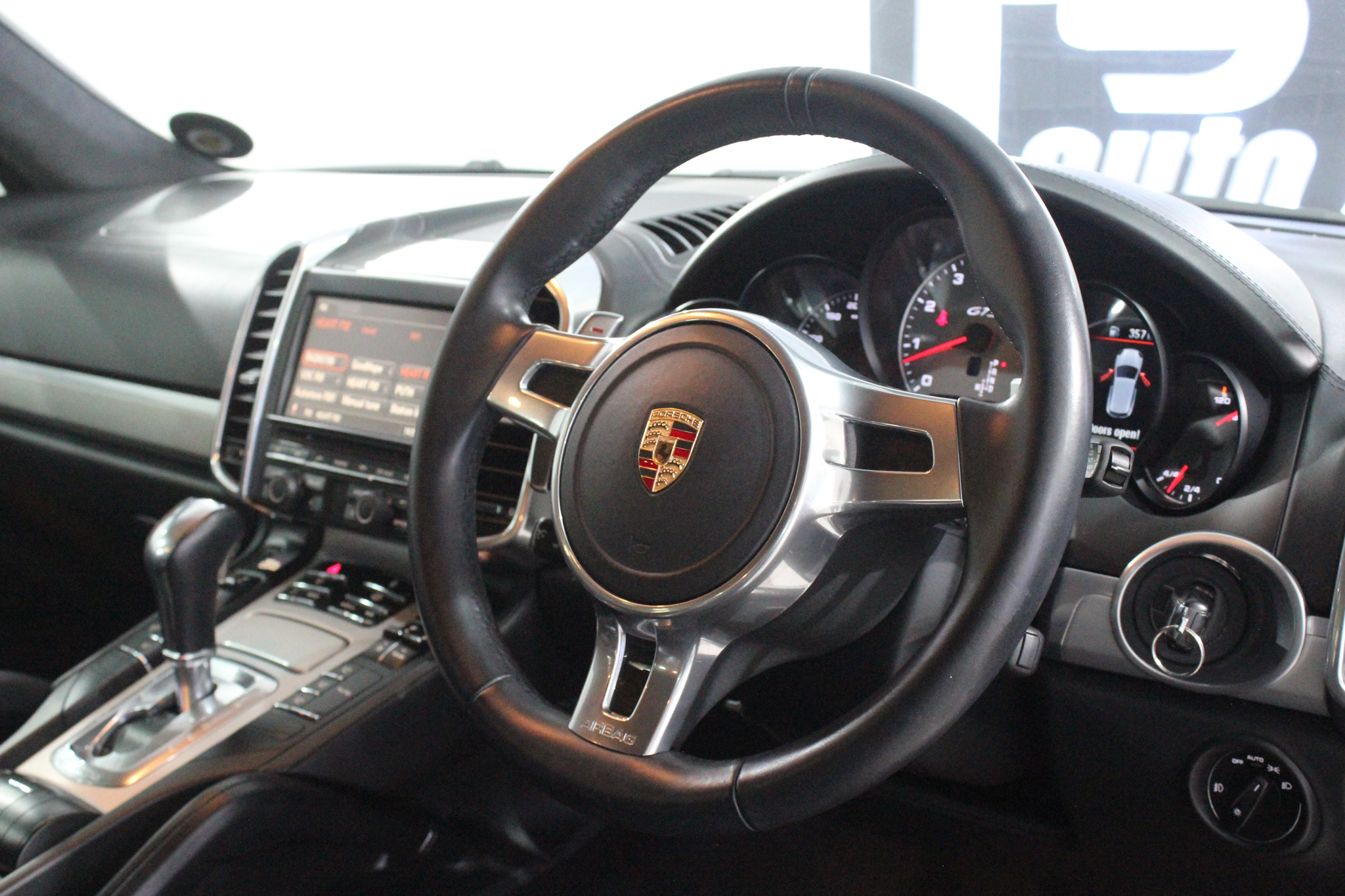 2013 Porsche Cayenne GTS