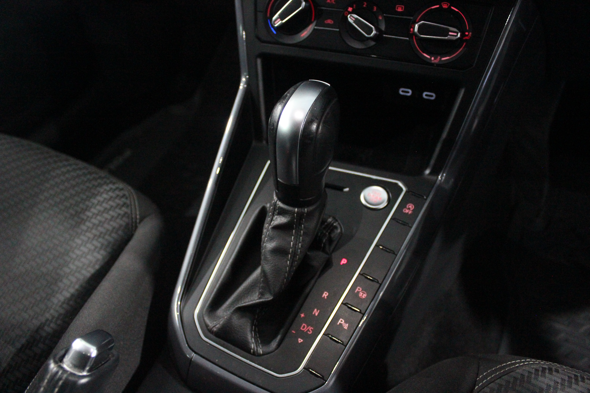 2021 Volkswagen Polo Hatch 1.0TSI Highline R-Line Auto