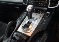 2013 Porsche Cayenne GTS