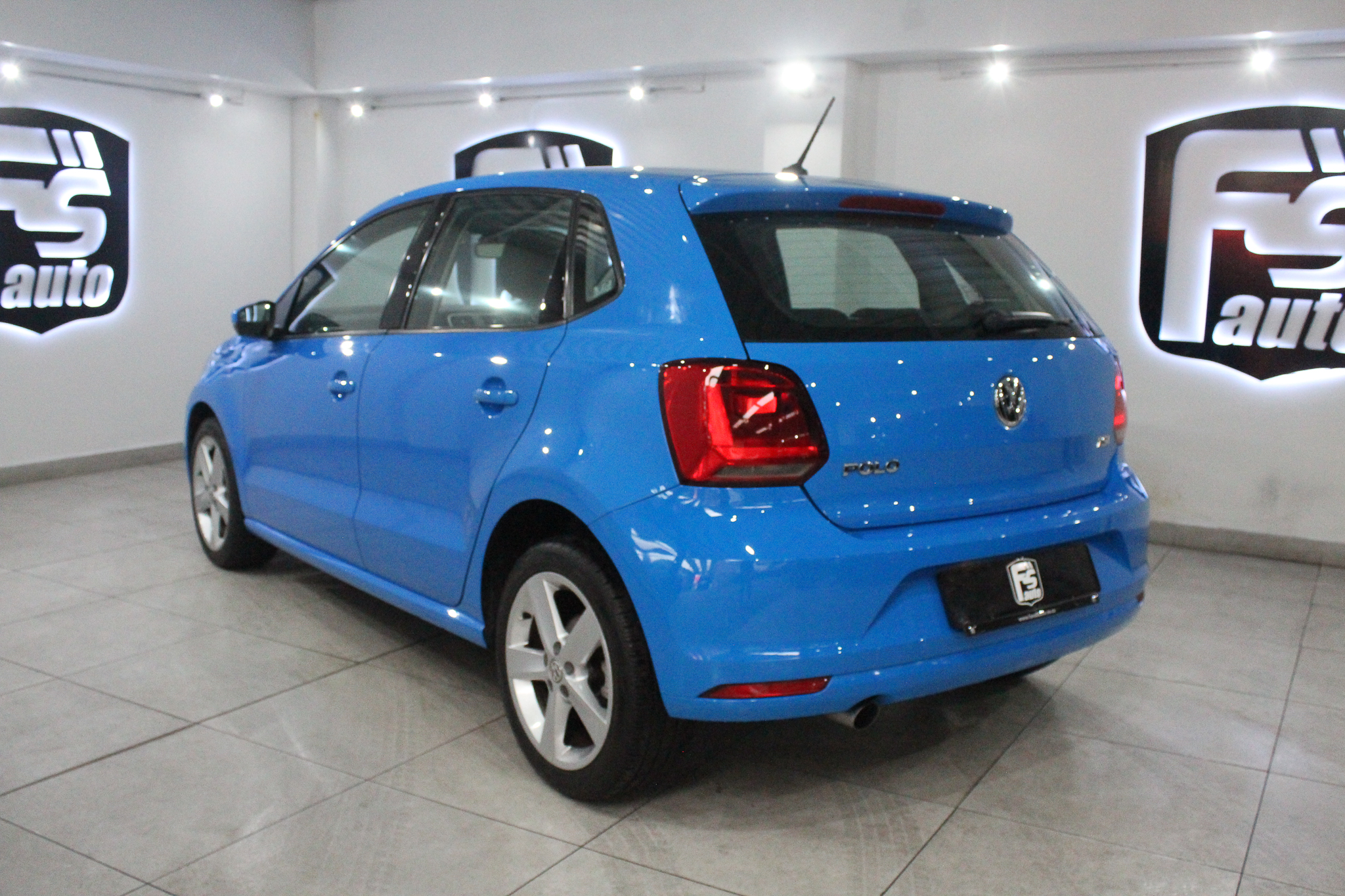2015 VOLKSWAGEN POLO 1.2TSI COMFORTLINE