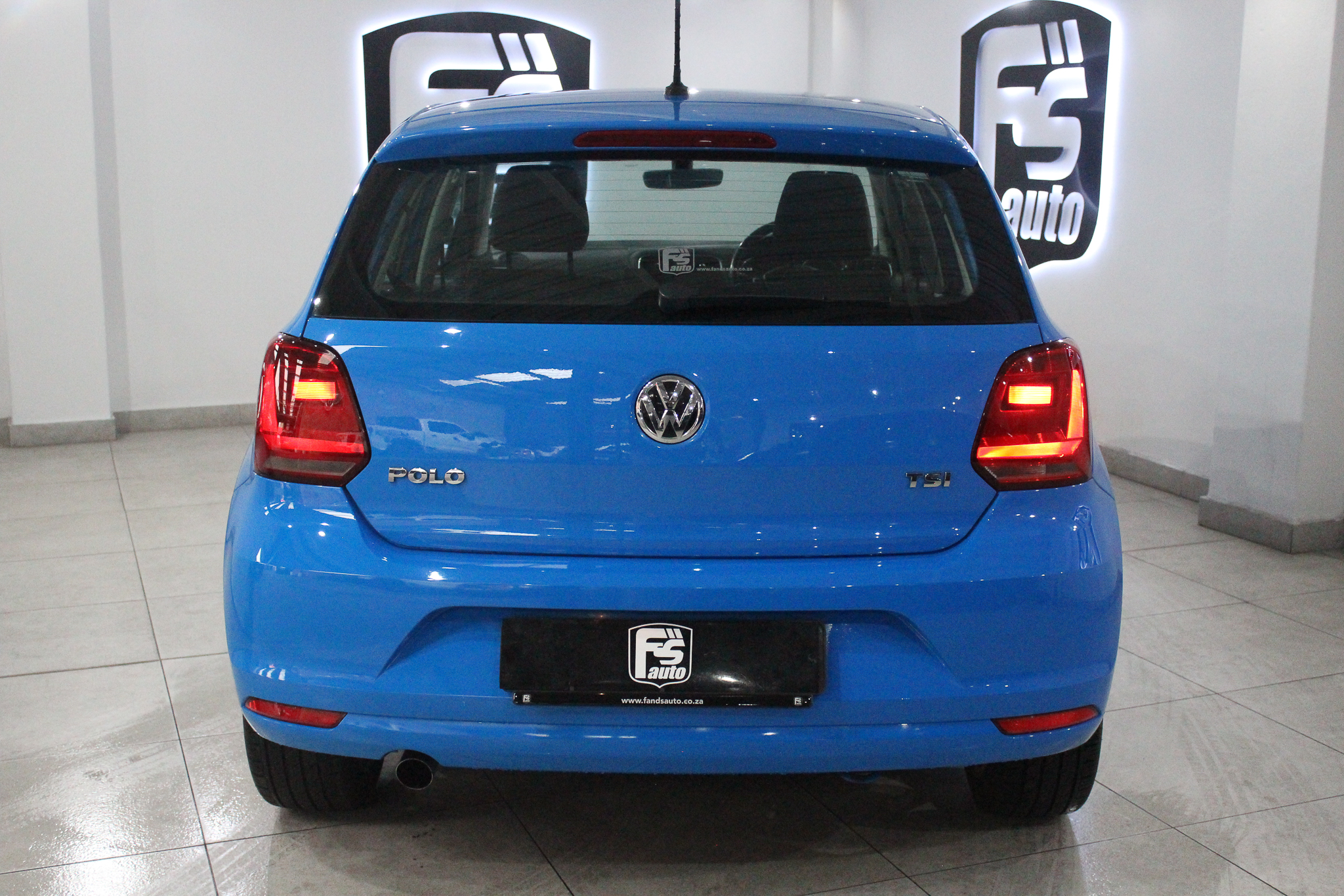 2015 VOLKSWAGEN POLO 1.2TSI COMFORTLINE