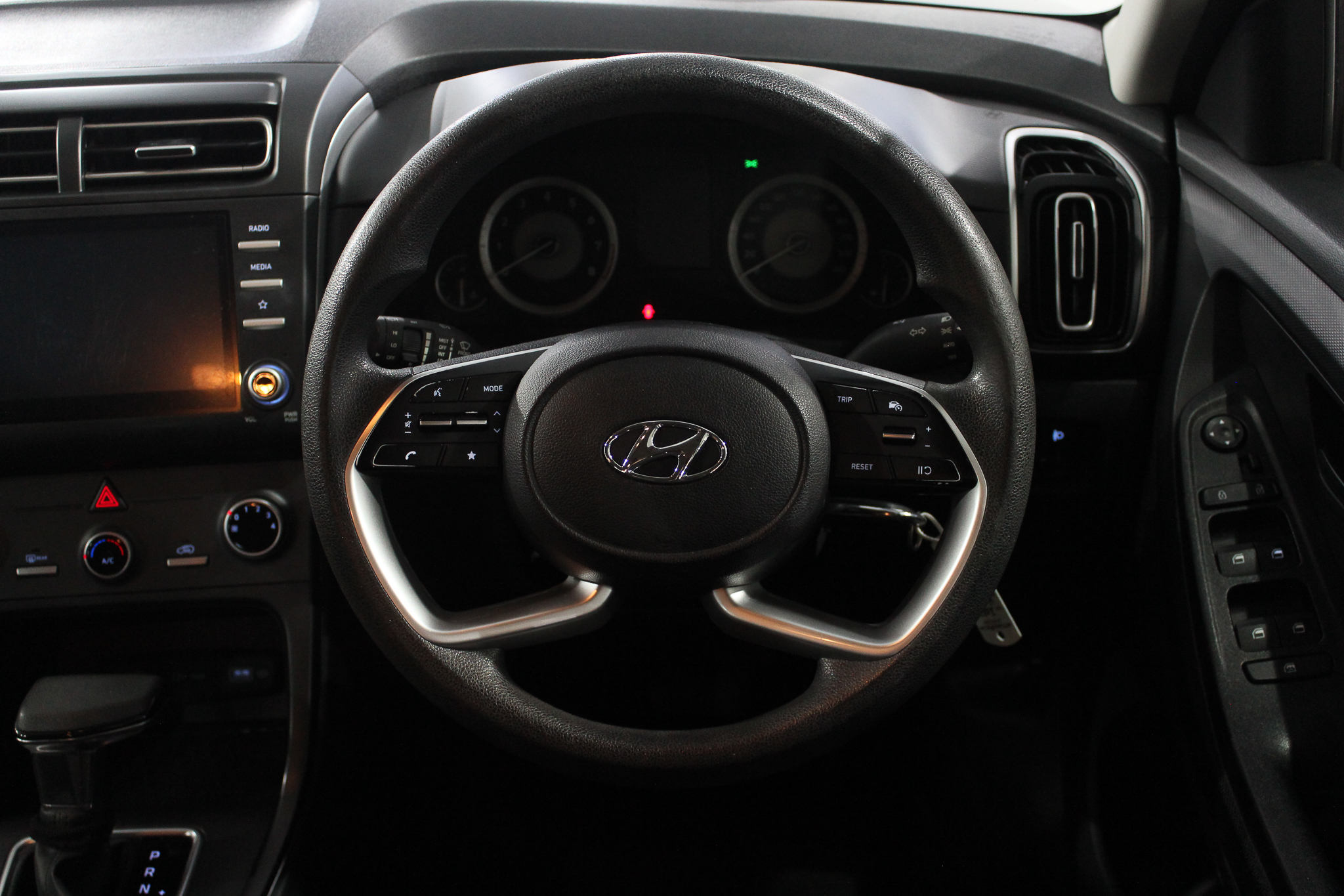 2022 HYUNDAI CRETA 1.5 PREMIUM AUTO