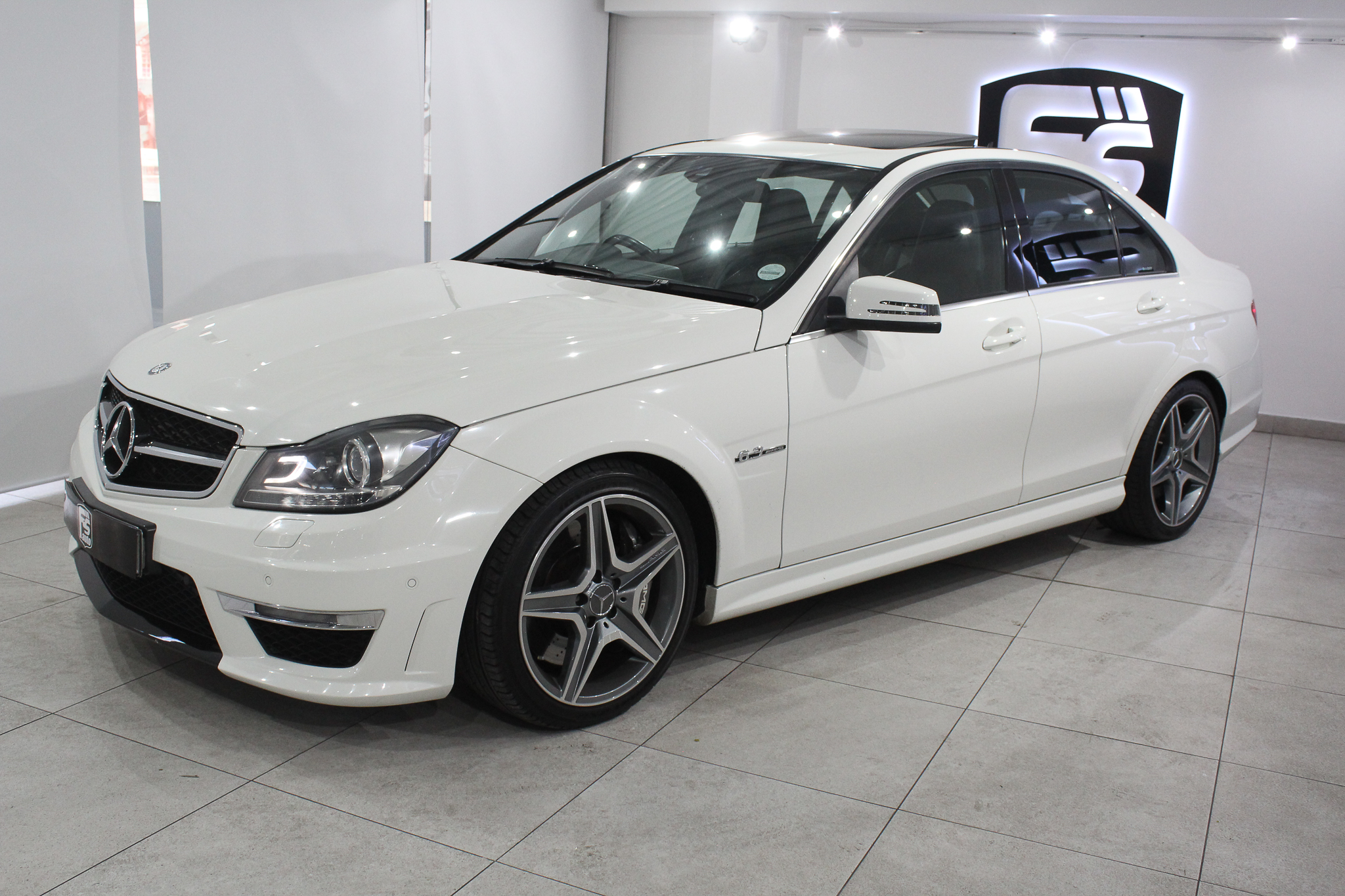 2012 MERCEDES – BENZ C63 AMG