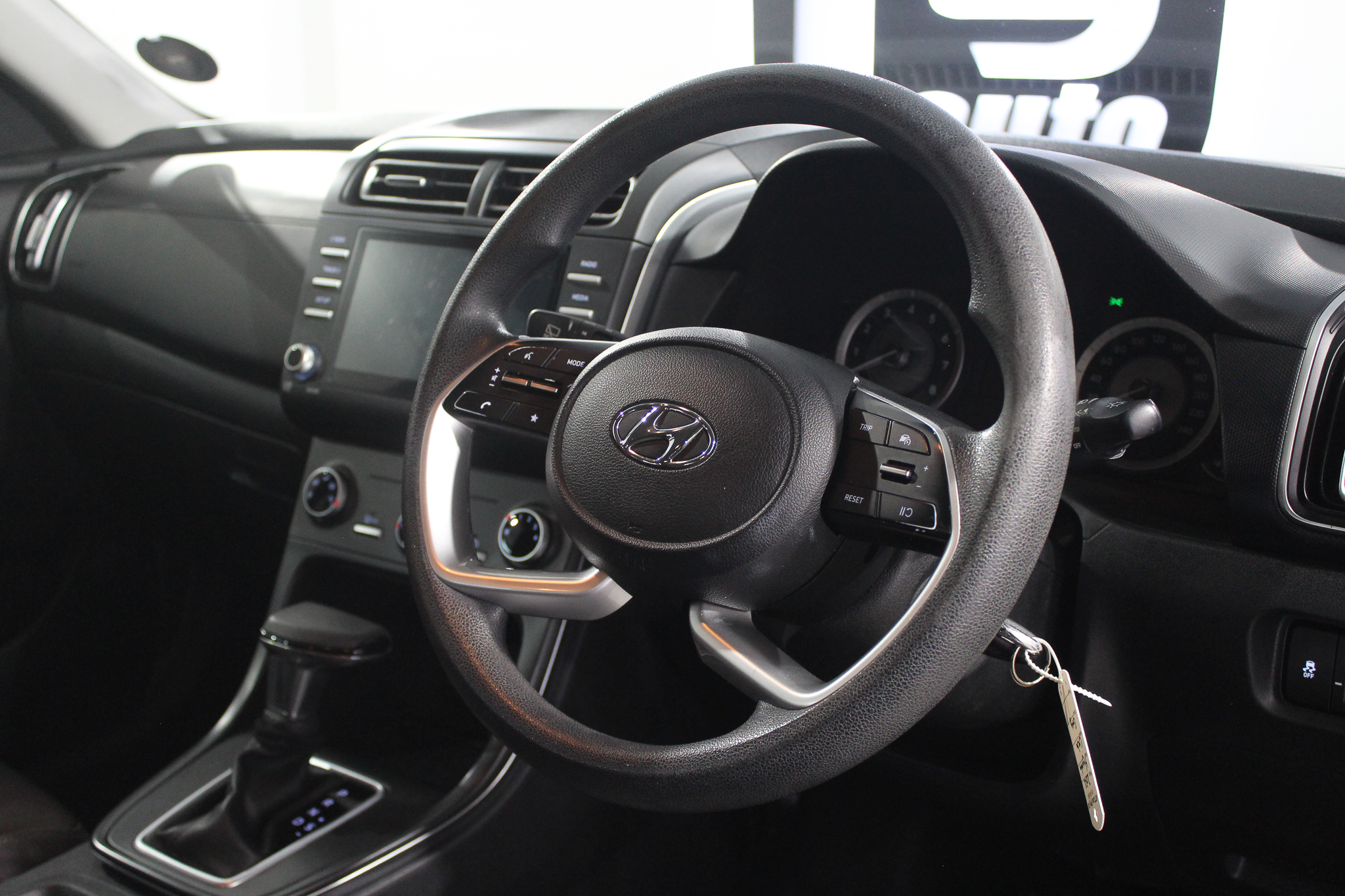 2022 HYUNDAI CRETA 1.5 PREMIUM AUTO