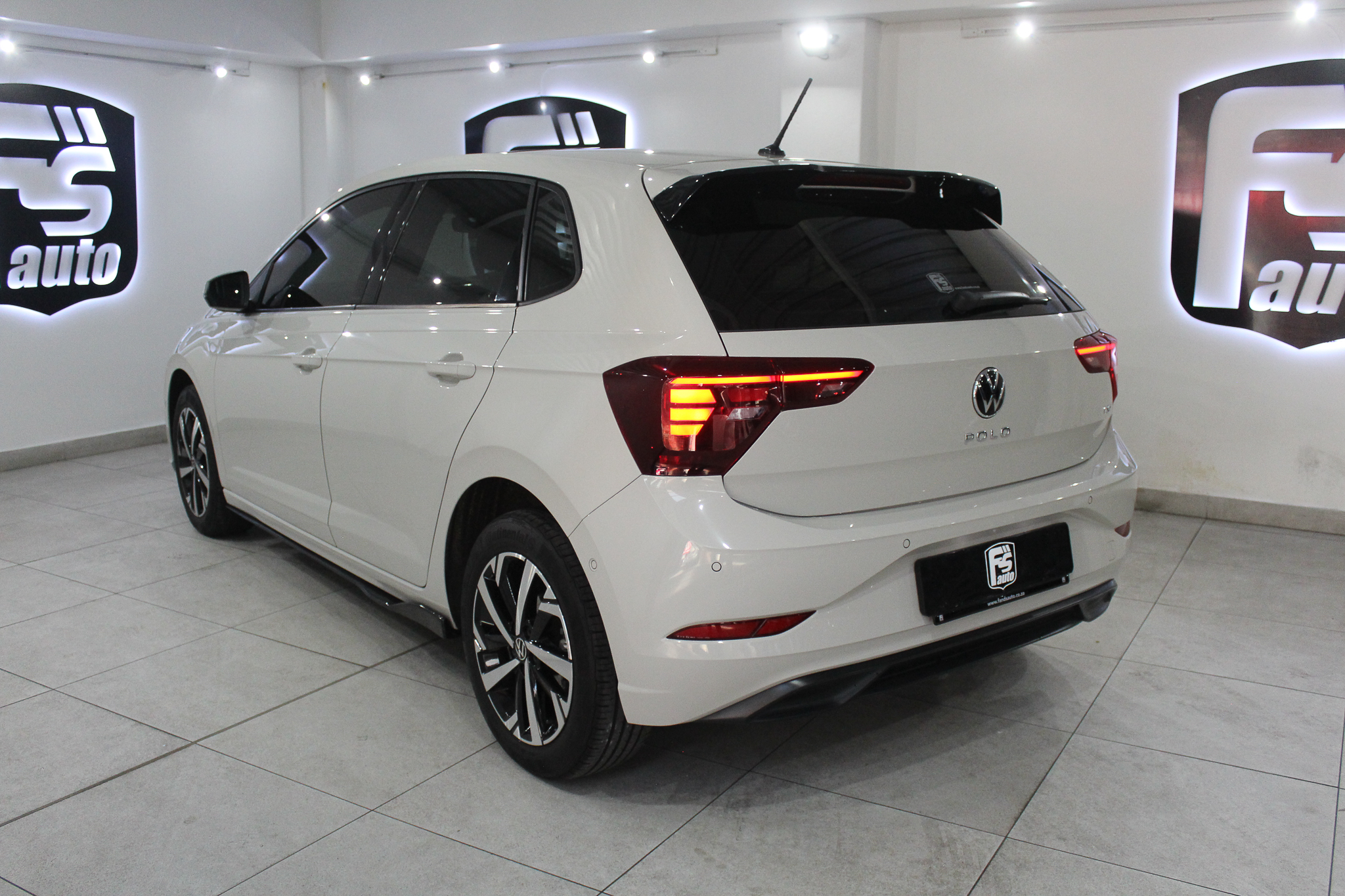 2022 VW POLO 1.0TSI LIFE
