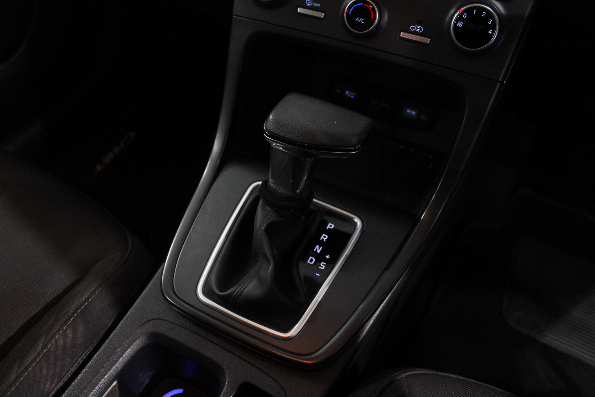 2022 HYUNDAI CRETA 1.5 PREMIUM AUTO