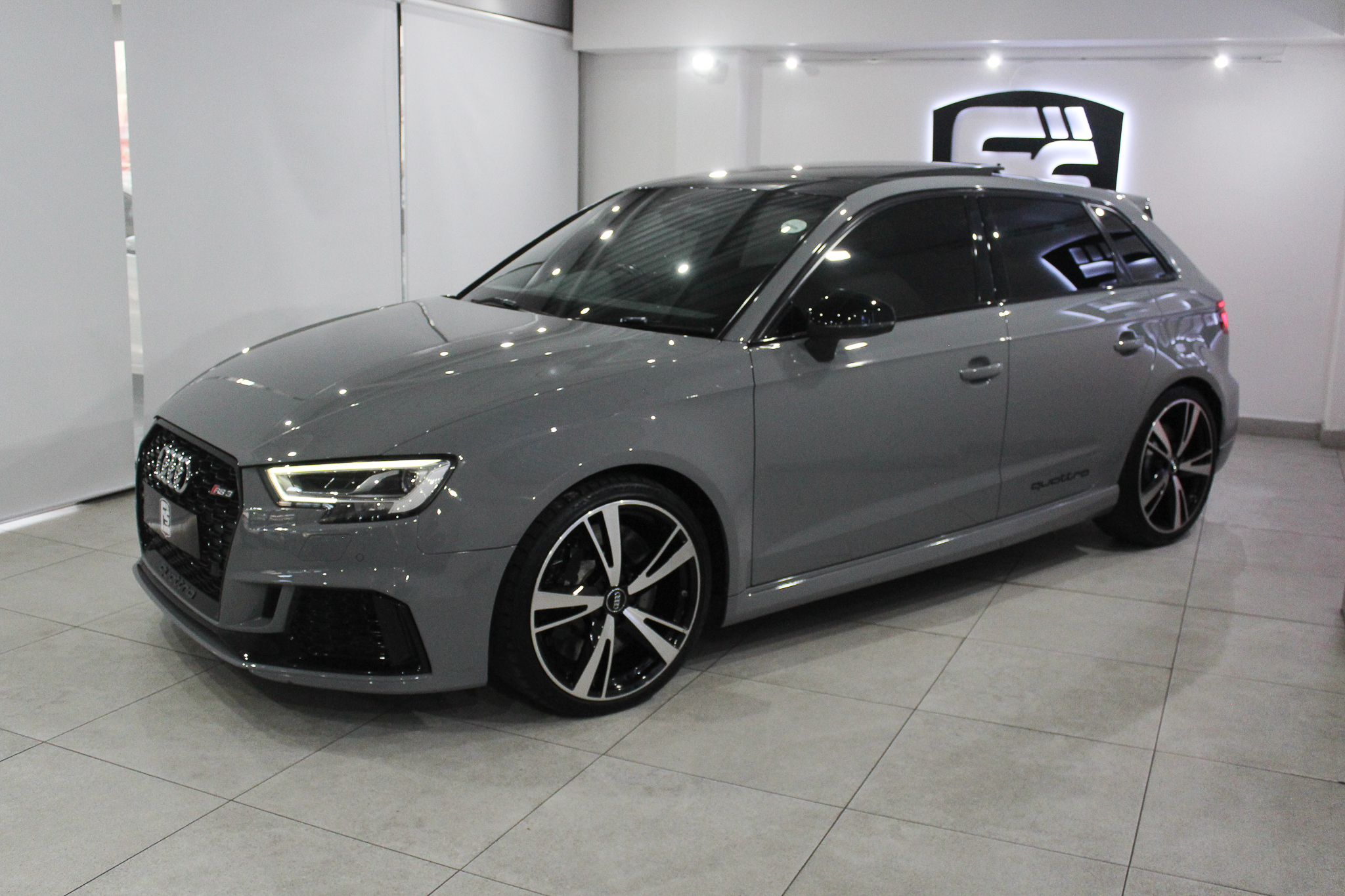 2021 Audi RS3 Sportback Stronic