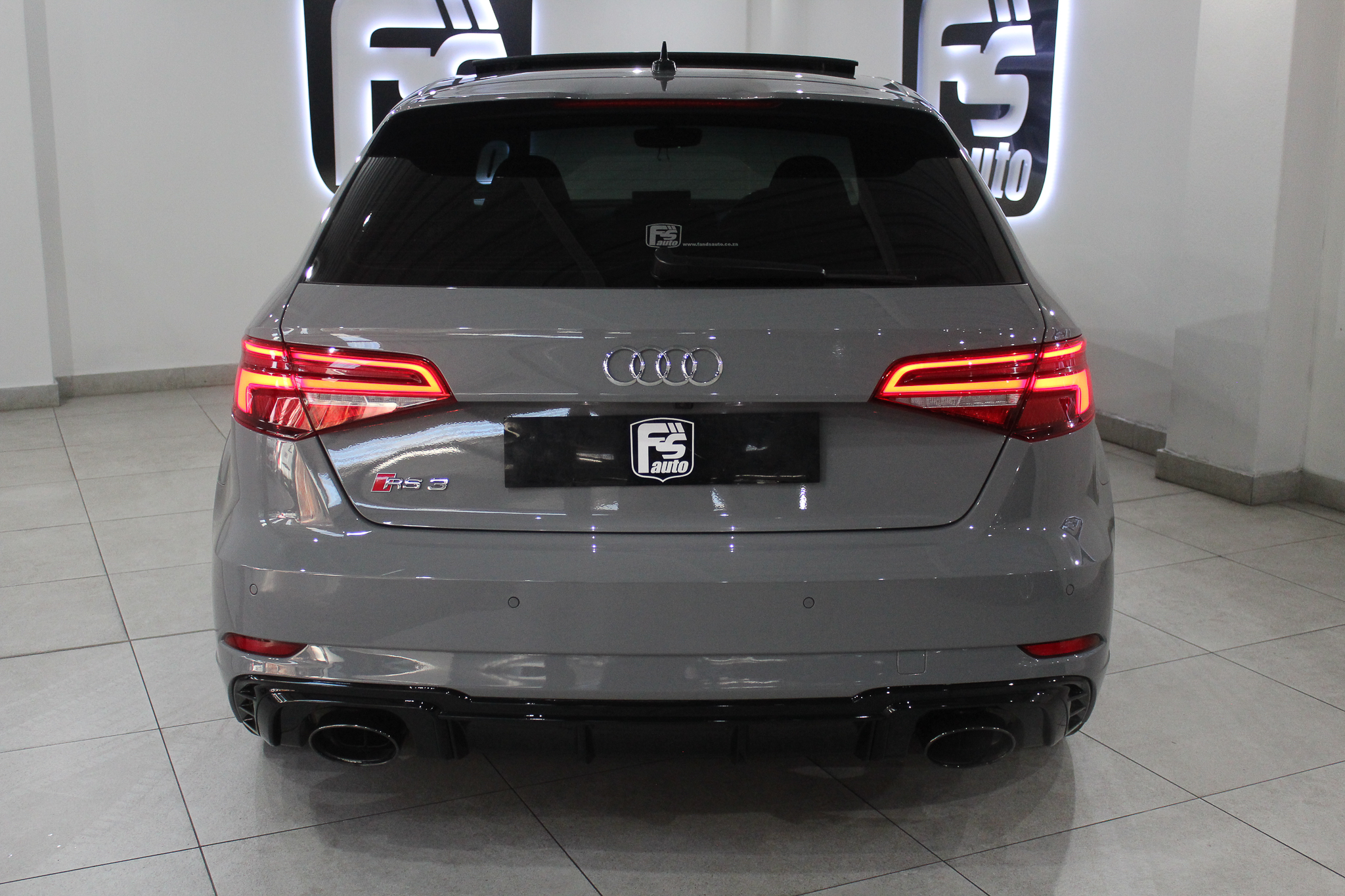 2021 Audi RS3 Sportback Stronic