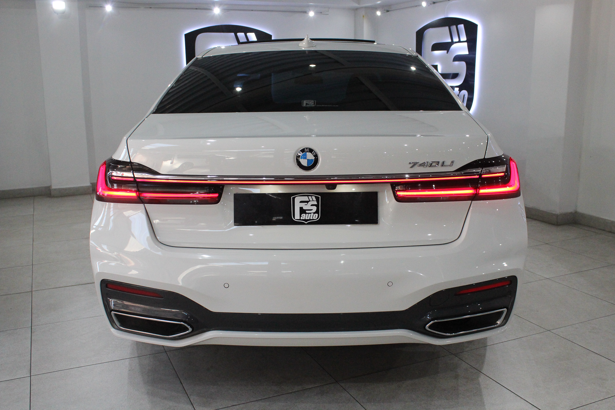 2021 BMW 740Li Msport