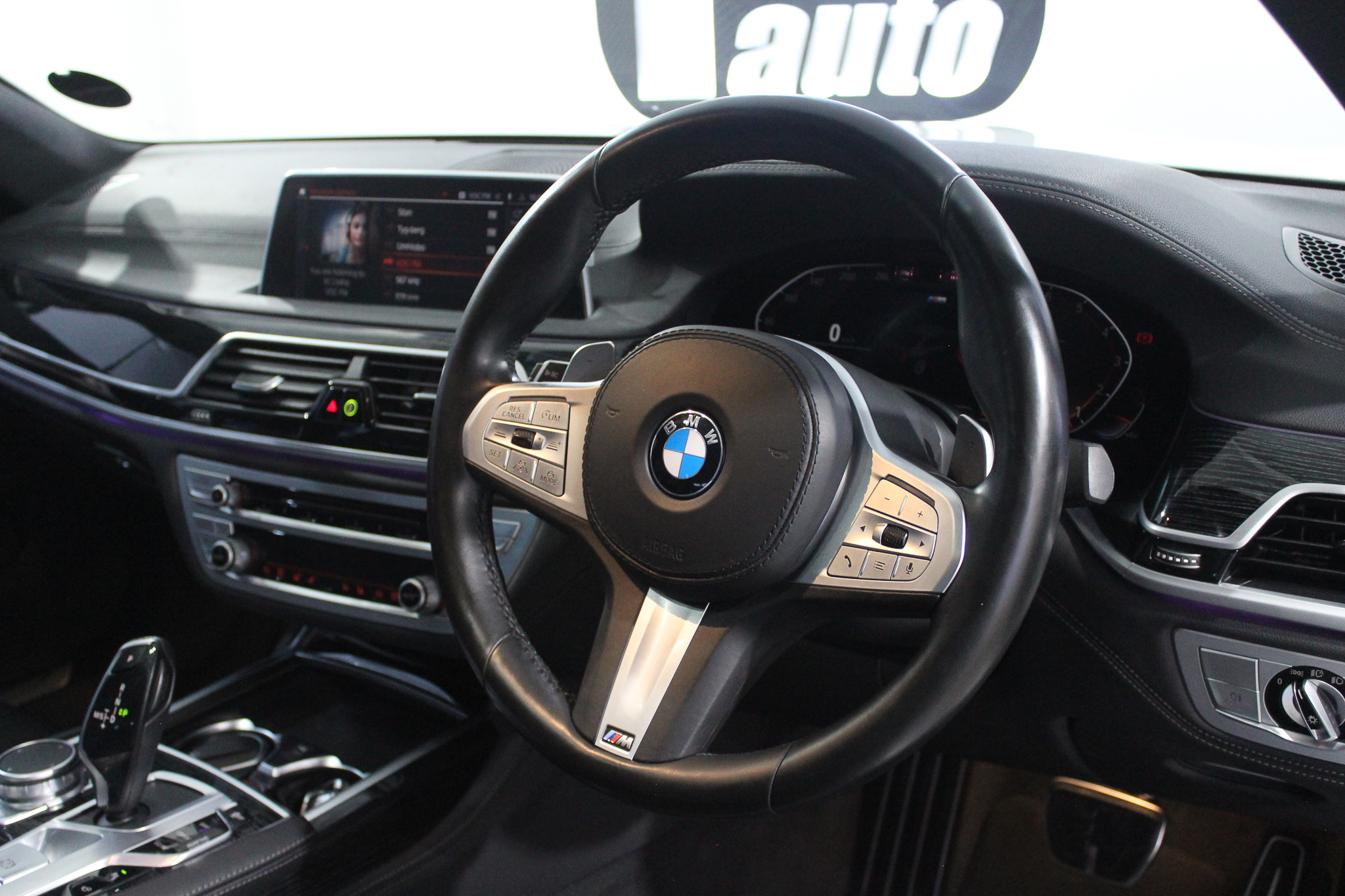 2021 BMW 740Li Msport