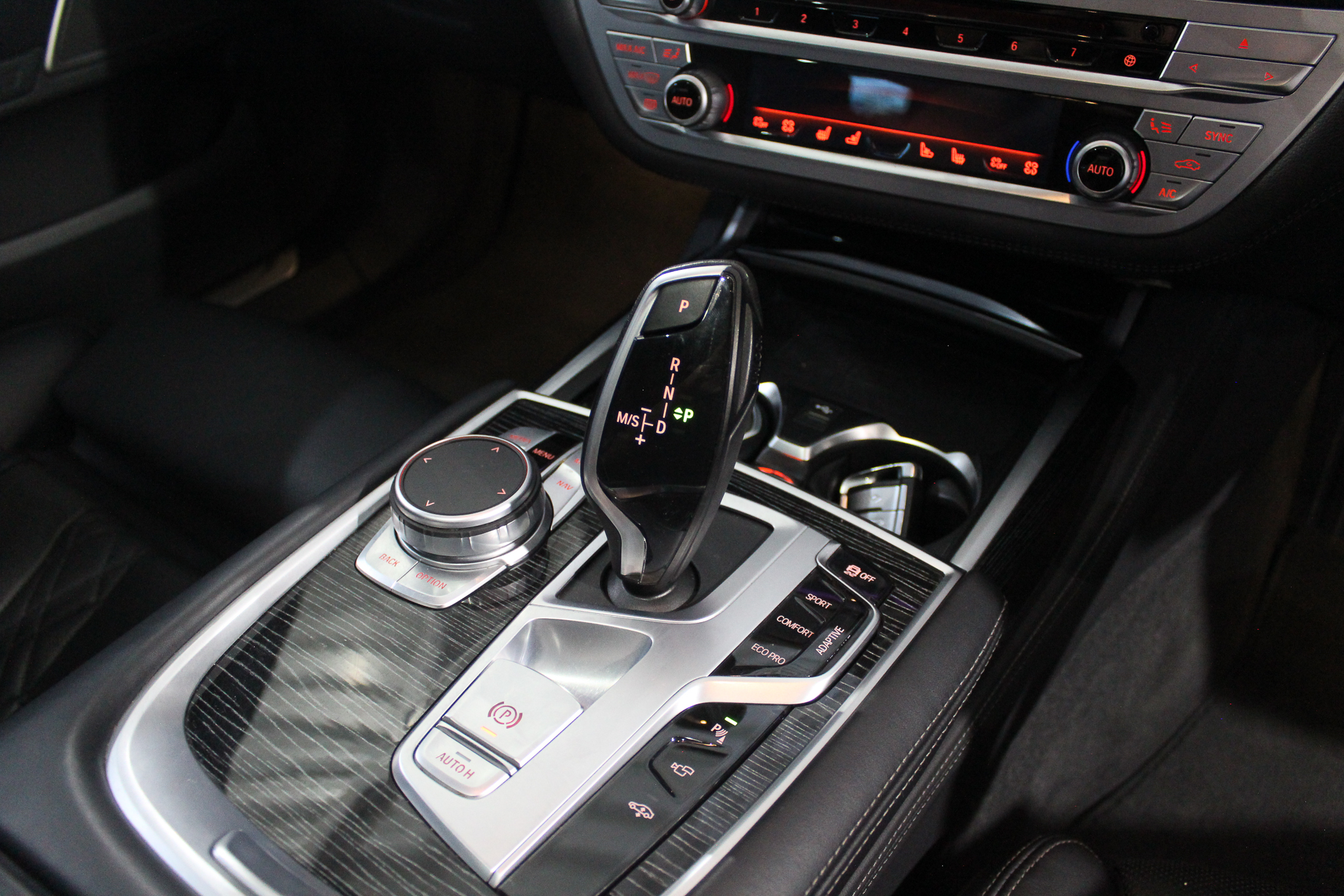 2021 BMW 740Li Msport
