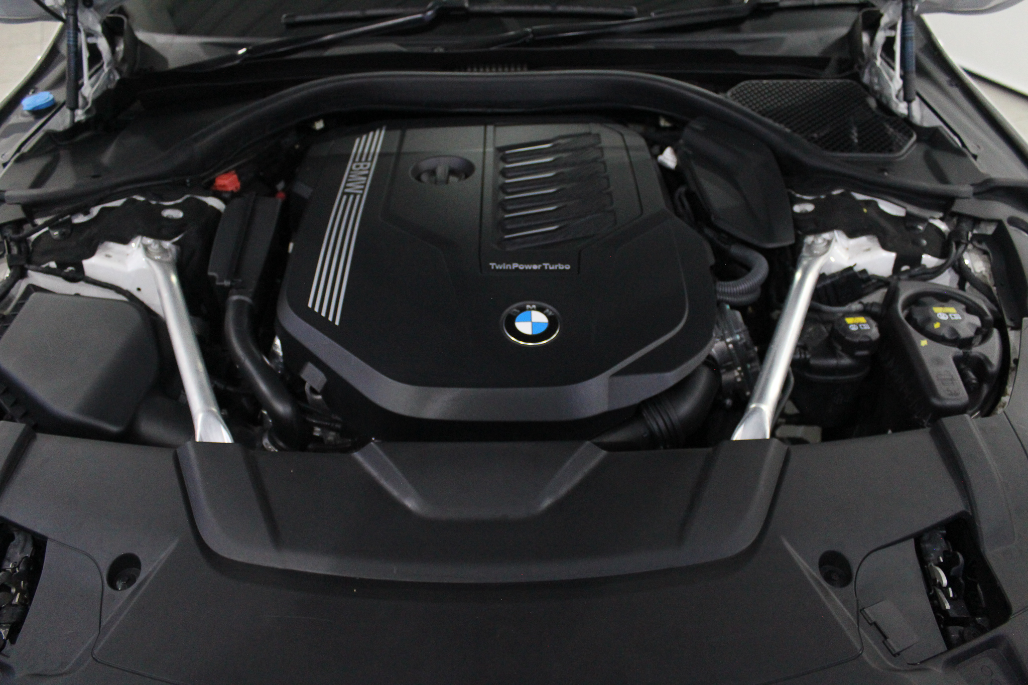 2021 BMW 740Li Msport