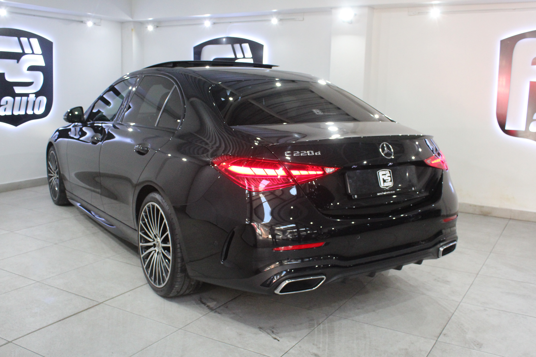2023 Mercedes-Benz C-Class C220d AMG Line