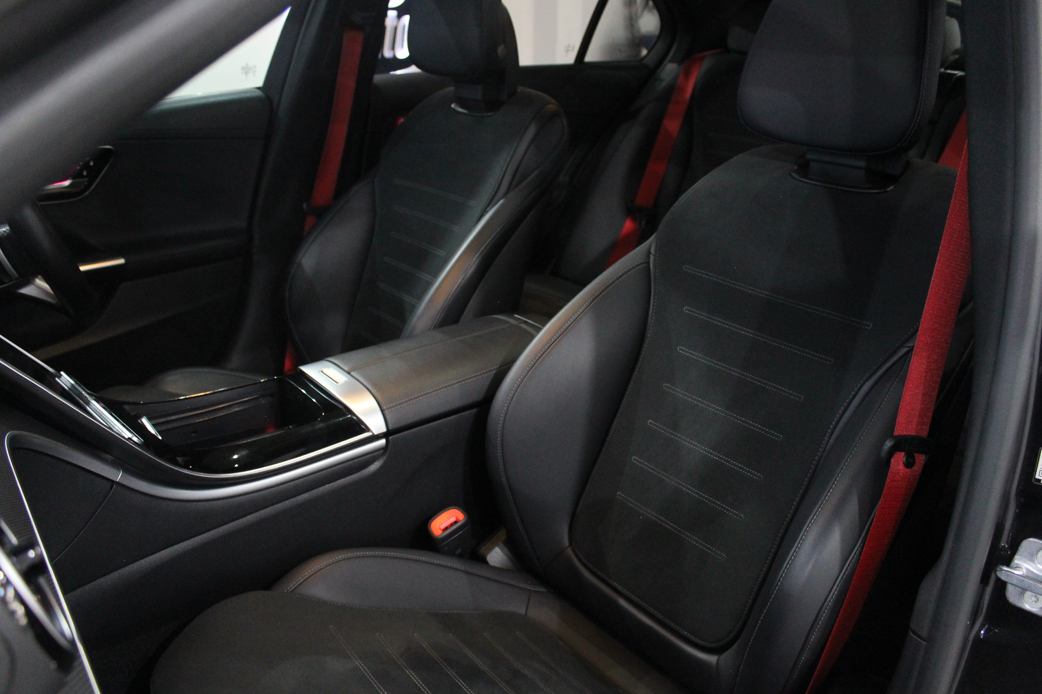 2023 Mercedes-Benz C-Class C220d AMG Line
