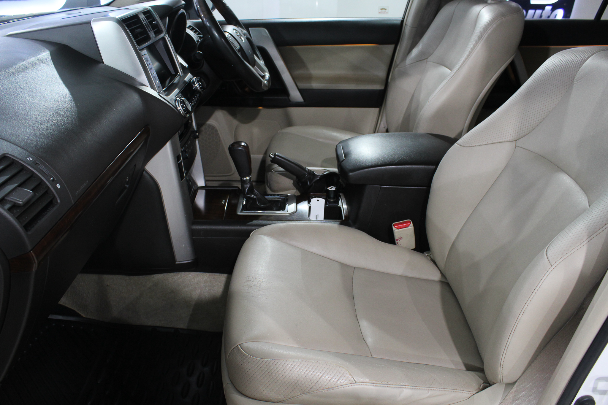 2013 Toyota Land Cruiser Prado 4.0 VX