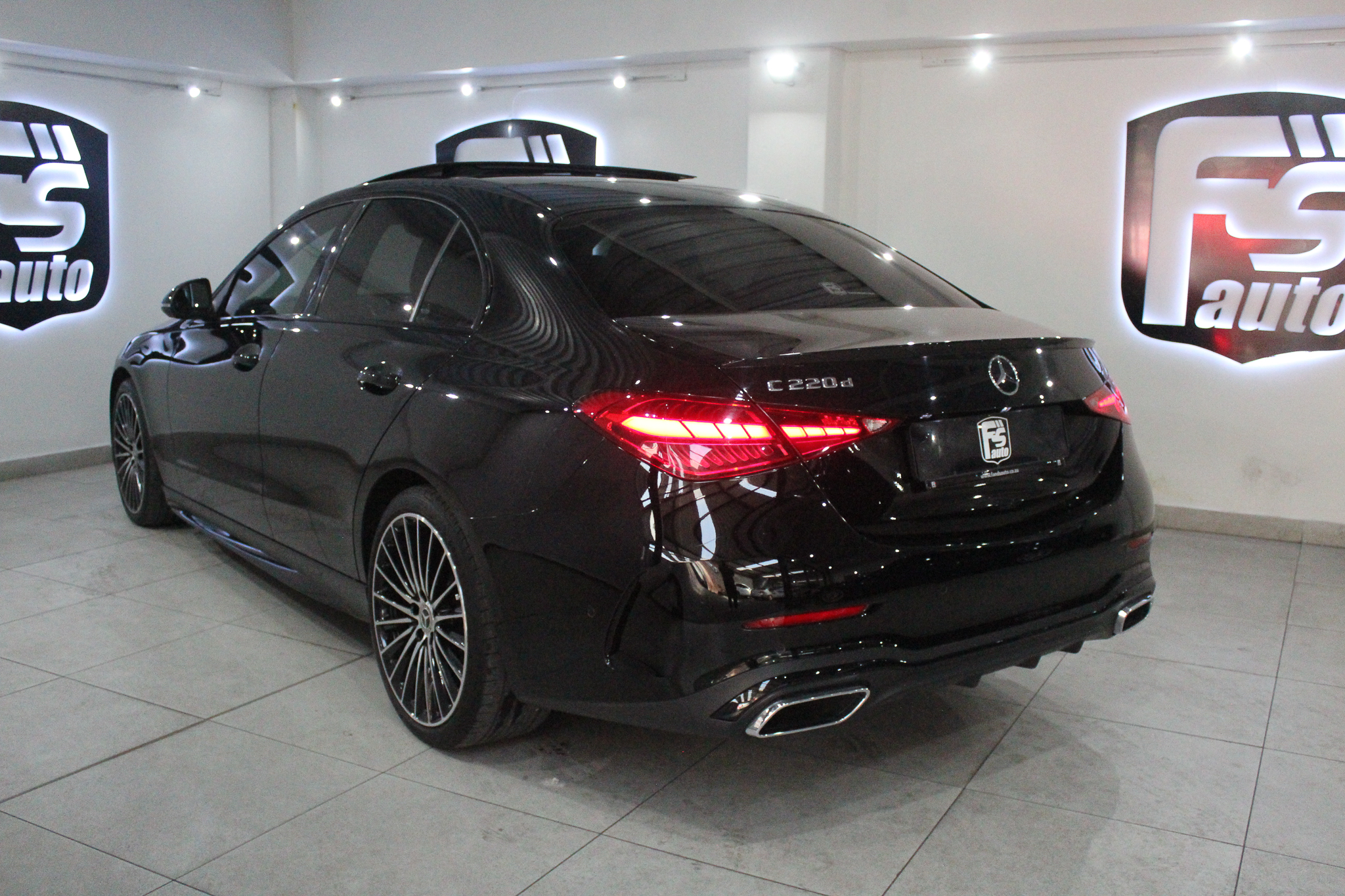 2022 Mercedes-Benz C-Class C220d AMG Line