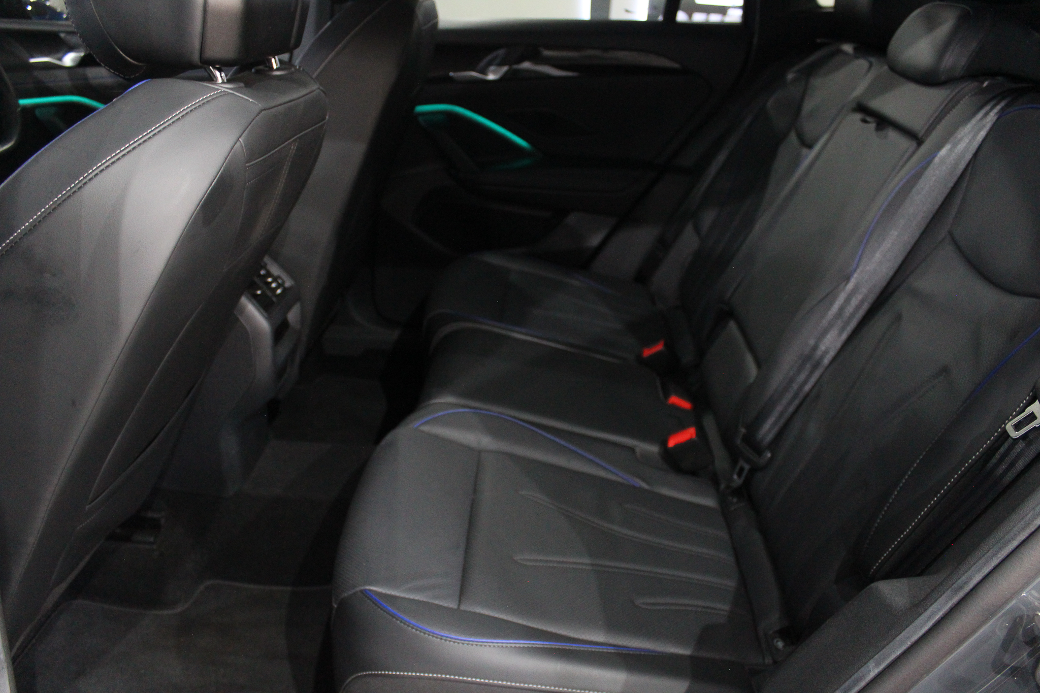 2025 Volkswagen Tiguan 1.4TSI R-line