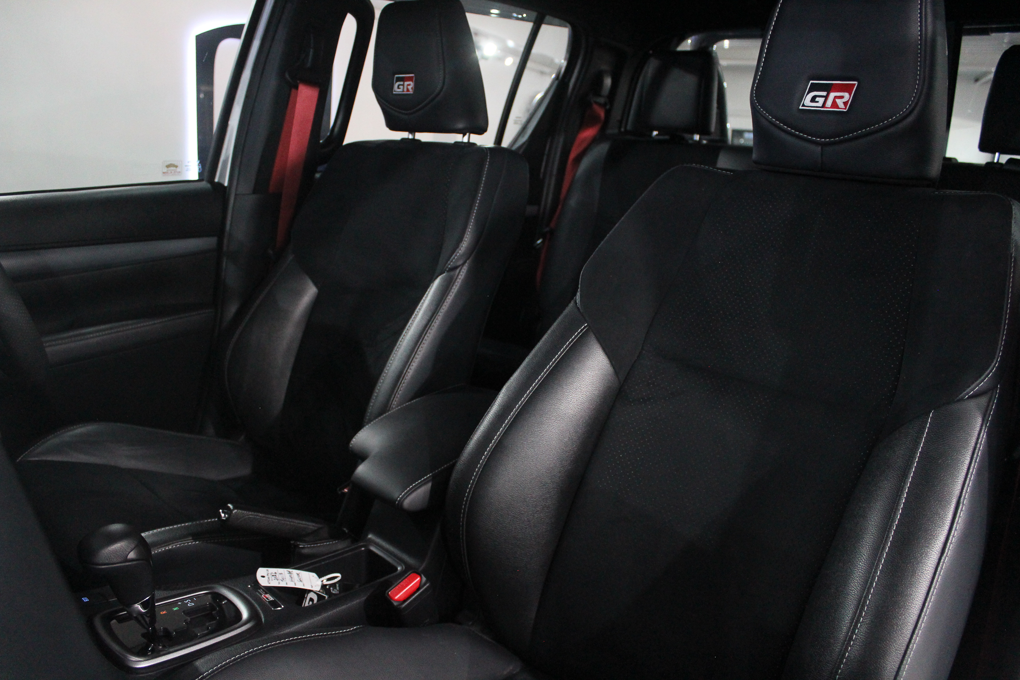 2026 Toyota Hilux 2.8GD-6 Double Cab 4×4 GR-Sport