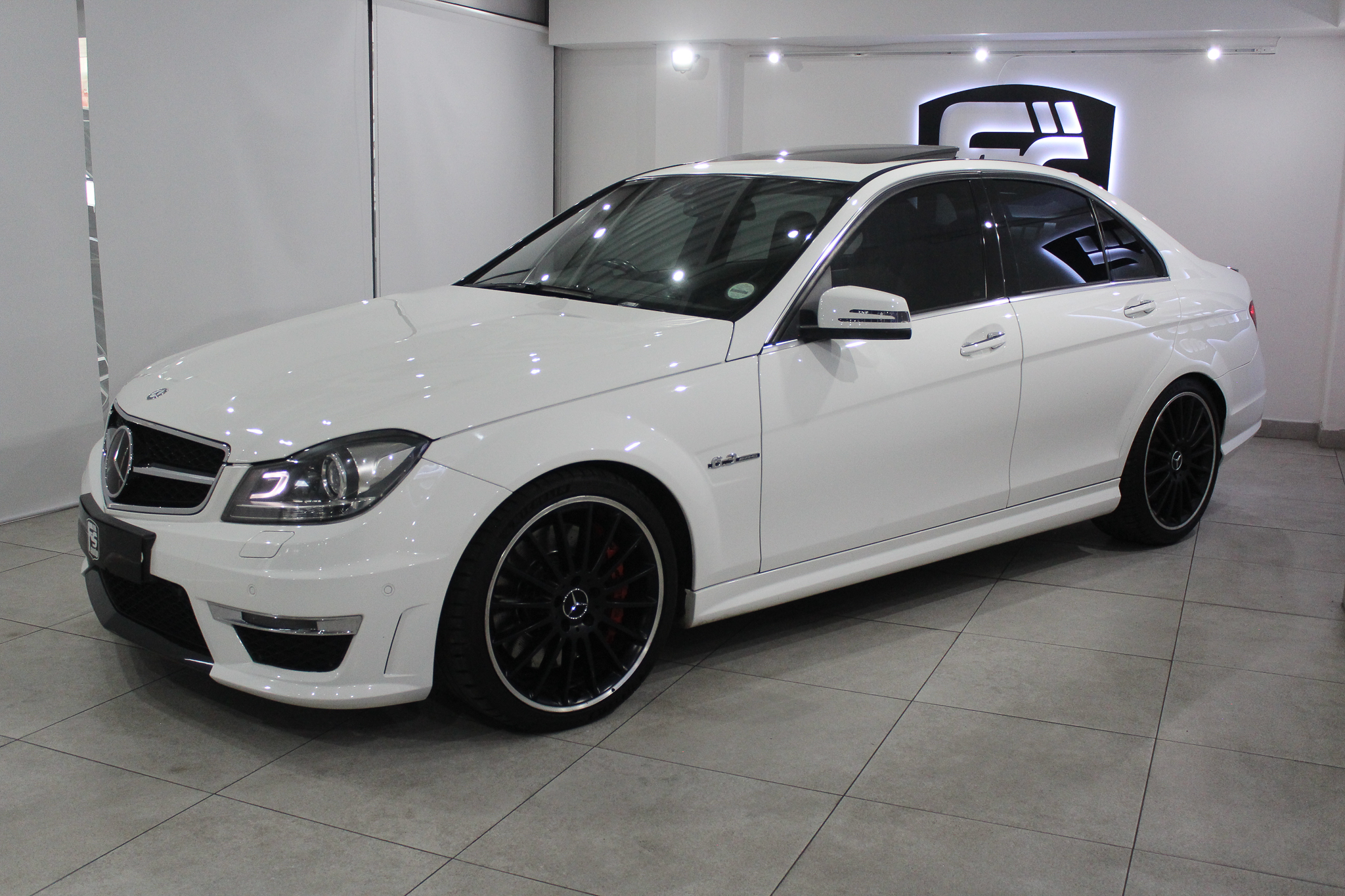 2013 Mercedes-Benz C-Class C63 AMG Performance