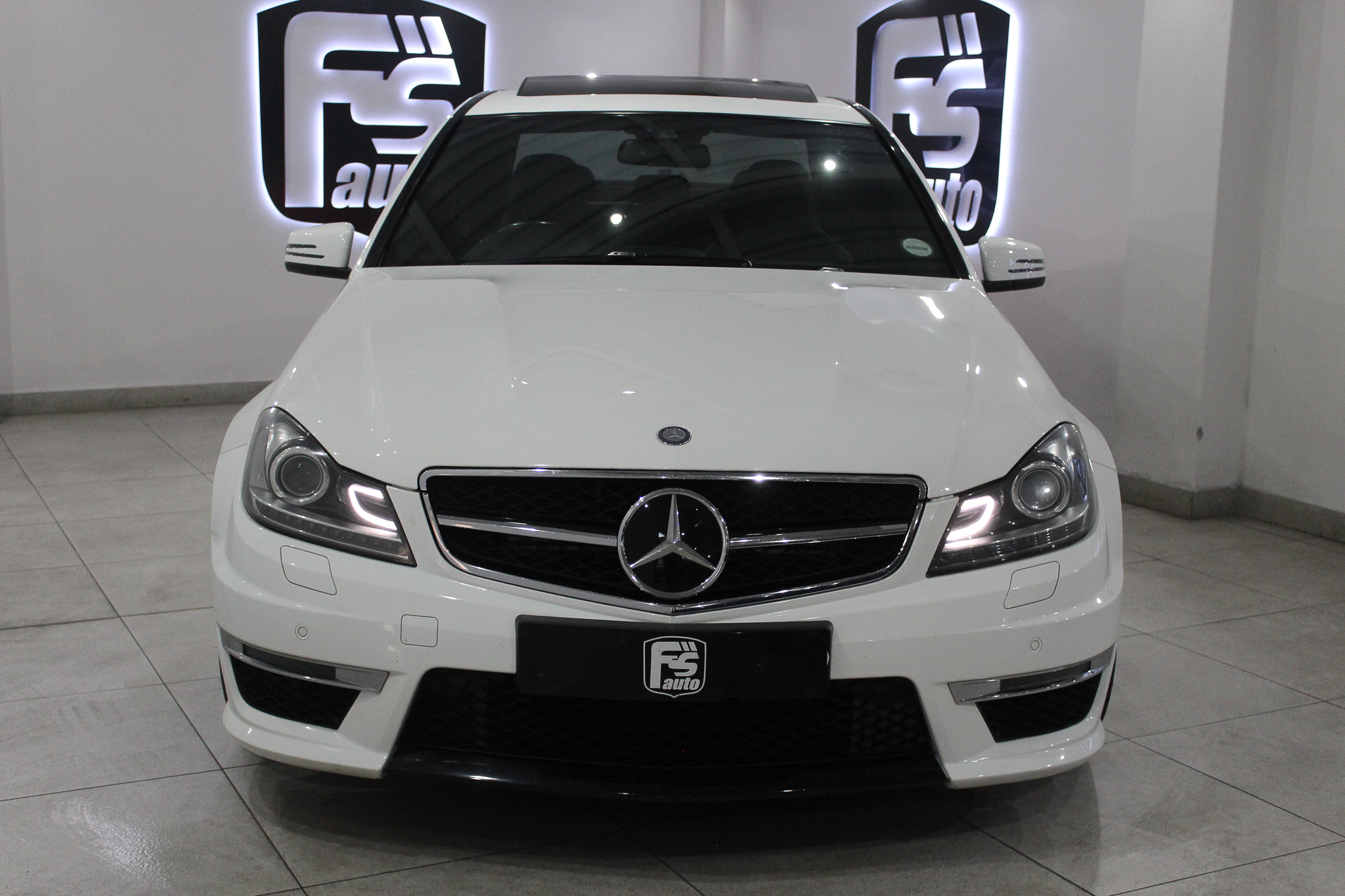 2013 Mercedes-Benz C-Class C63 AMG Performance