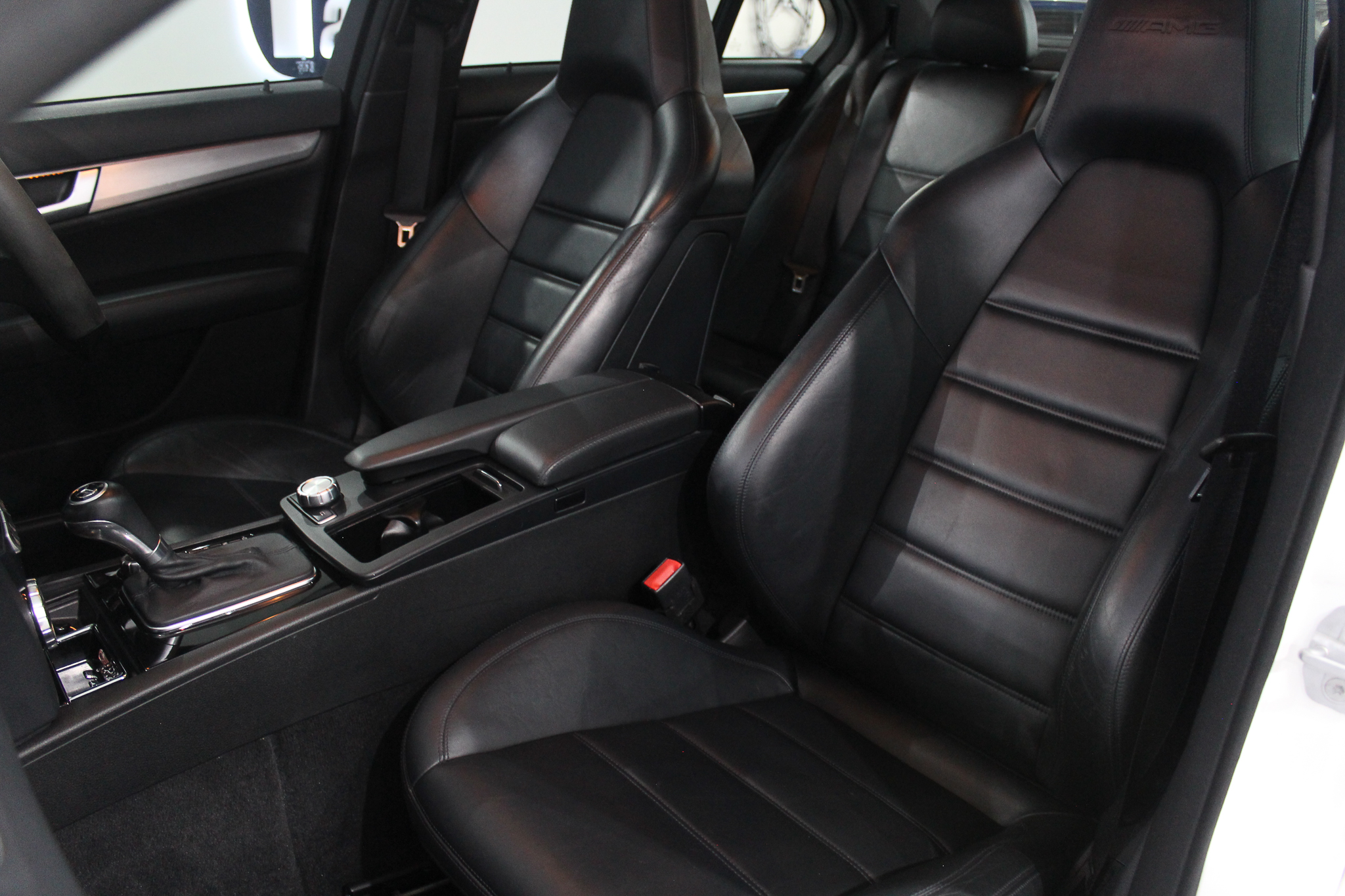 2013 Mercedes-Benz C-Class C63 AMG Performance