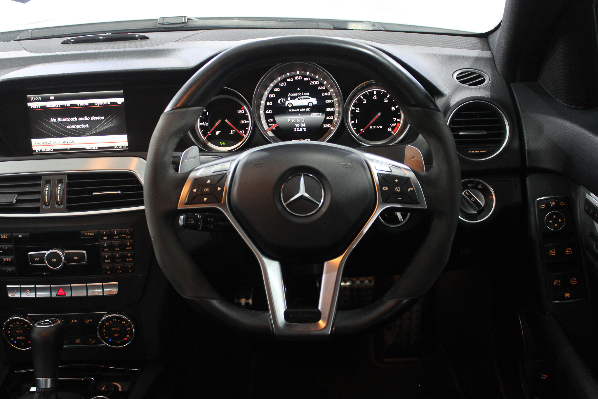 2013 Mercedes-Benz C-Class C63 AMG Performance