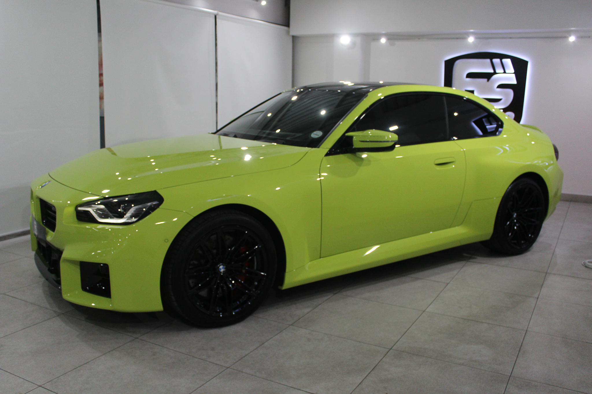 2025 BMW M2